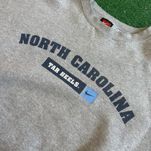Vintage Nike Team North Carolina Tar Heels Crewneck Sweatshirt (XXL)