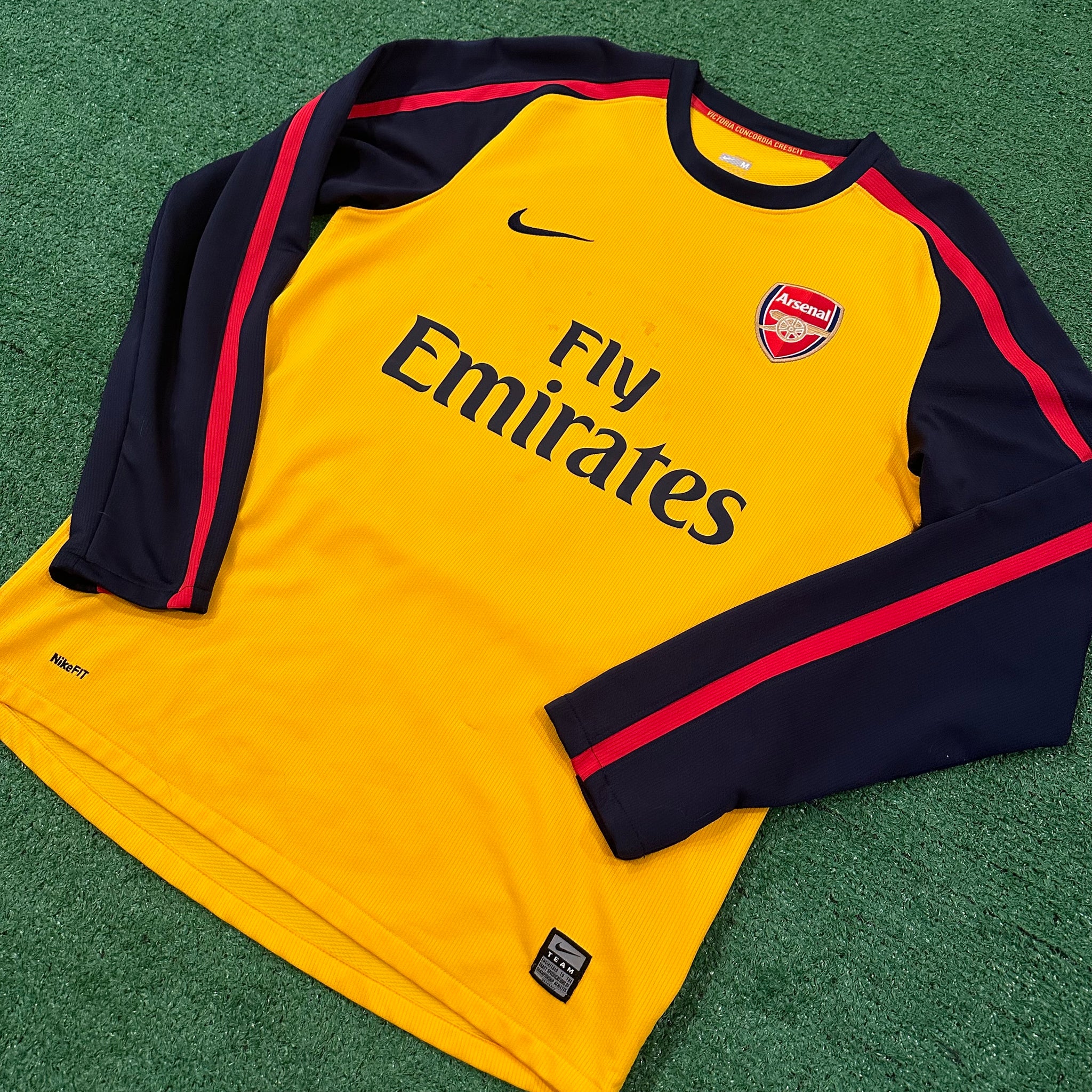 Vintage Nike Arsenal #12 Vela 2008/09 Away Football Kit (M)