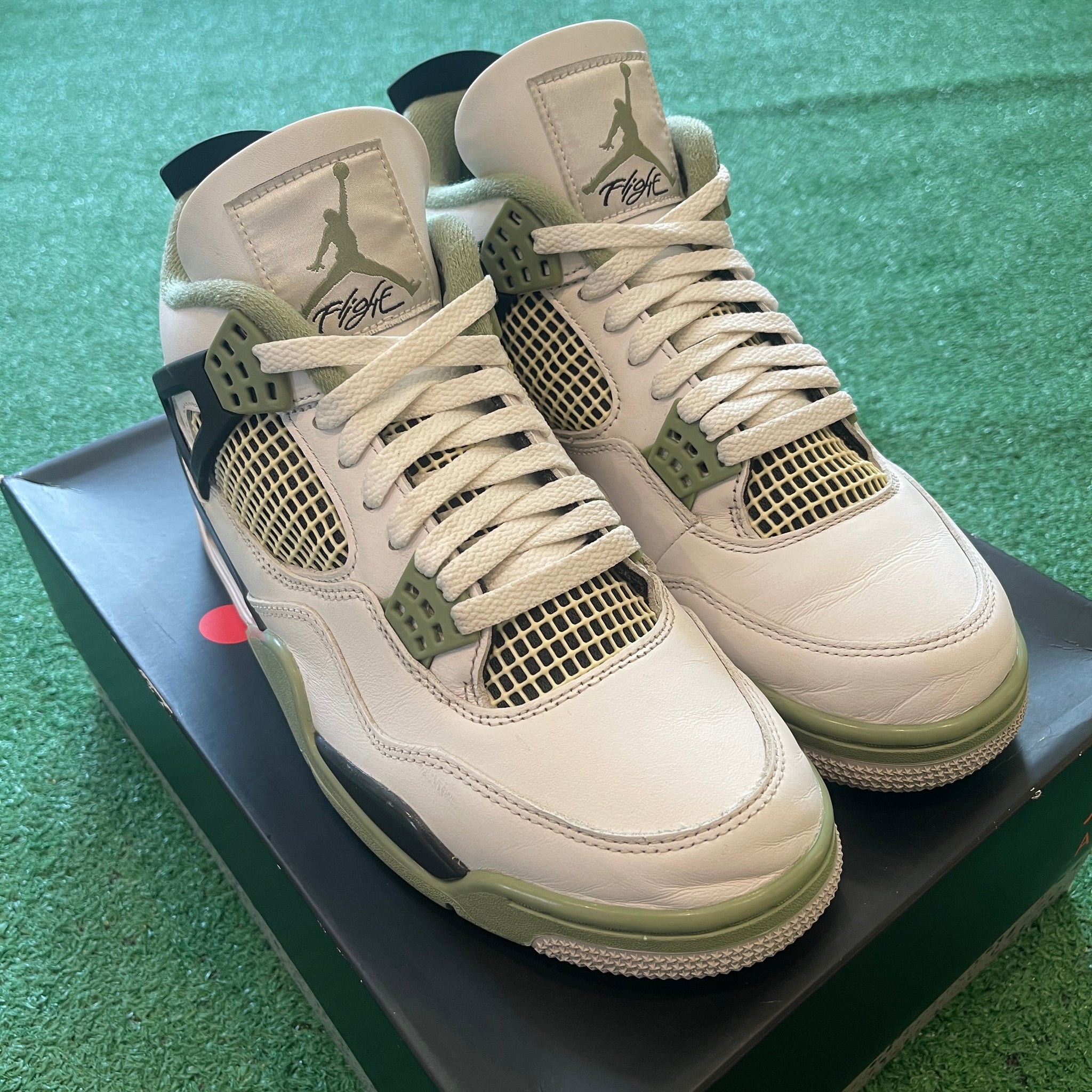 Jordan 4 Retro Seafoam AQ9129-103 (11.5W)