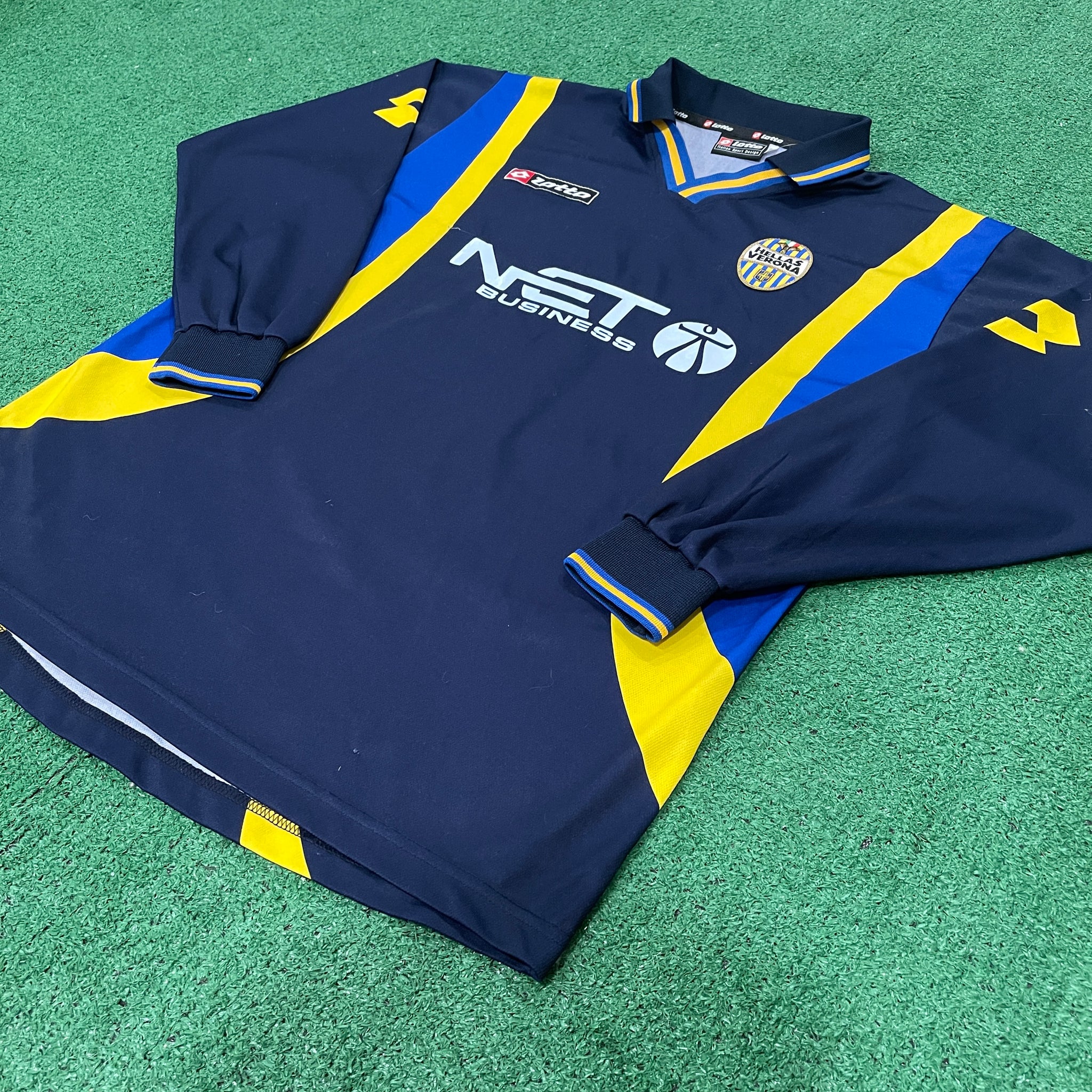 Vintage Lotto Hellas Verona 2000/01 Third Football Kit (L)