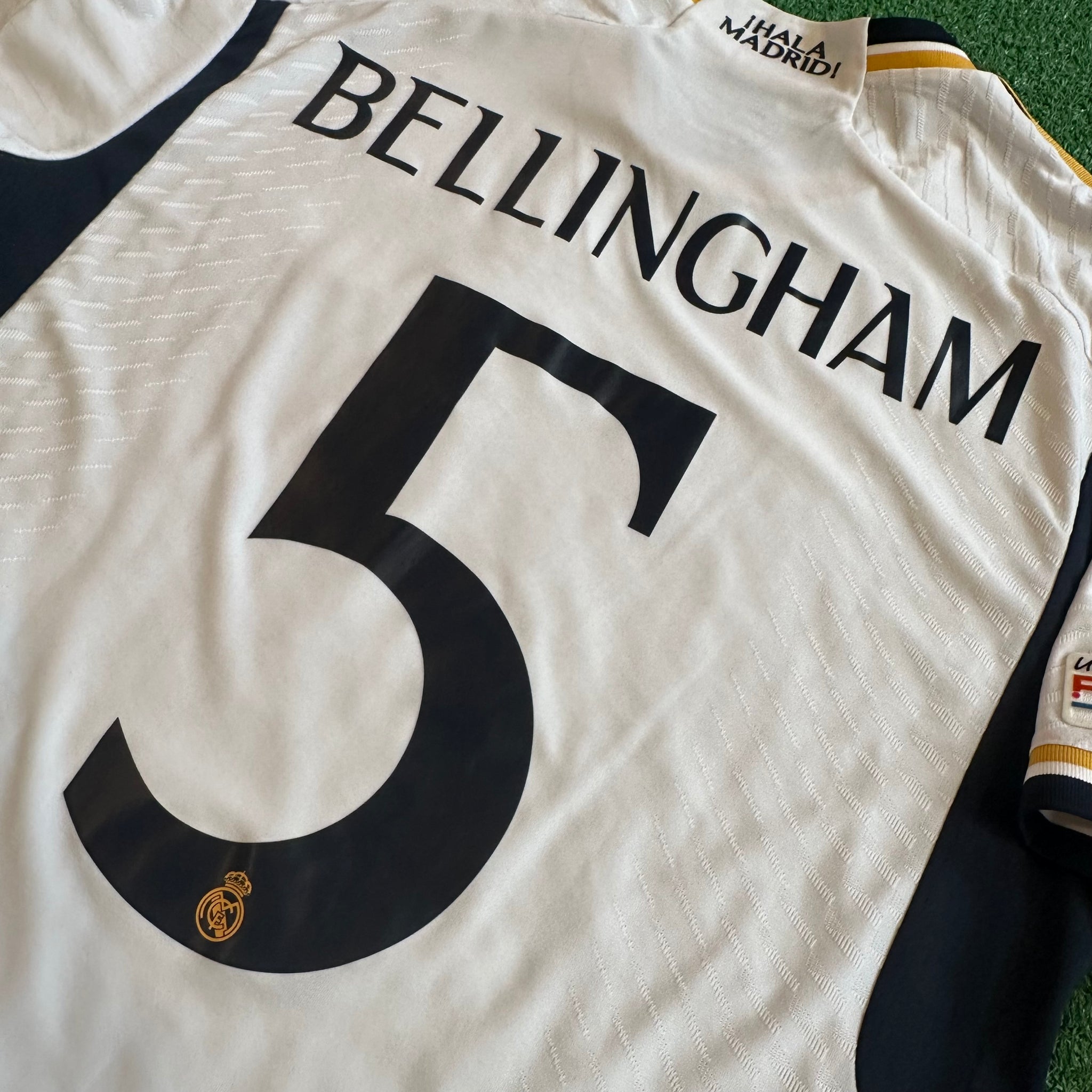 Adidas Real Madrid #5 Bellingham 2023/24 Home Authentic Football Kit (M)