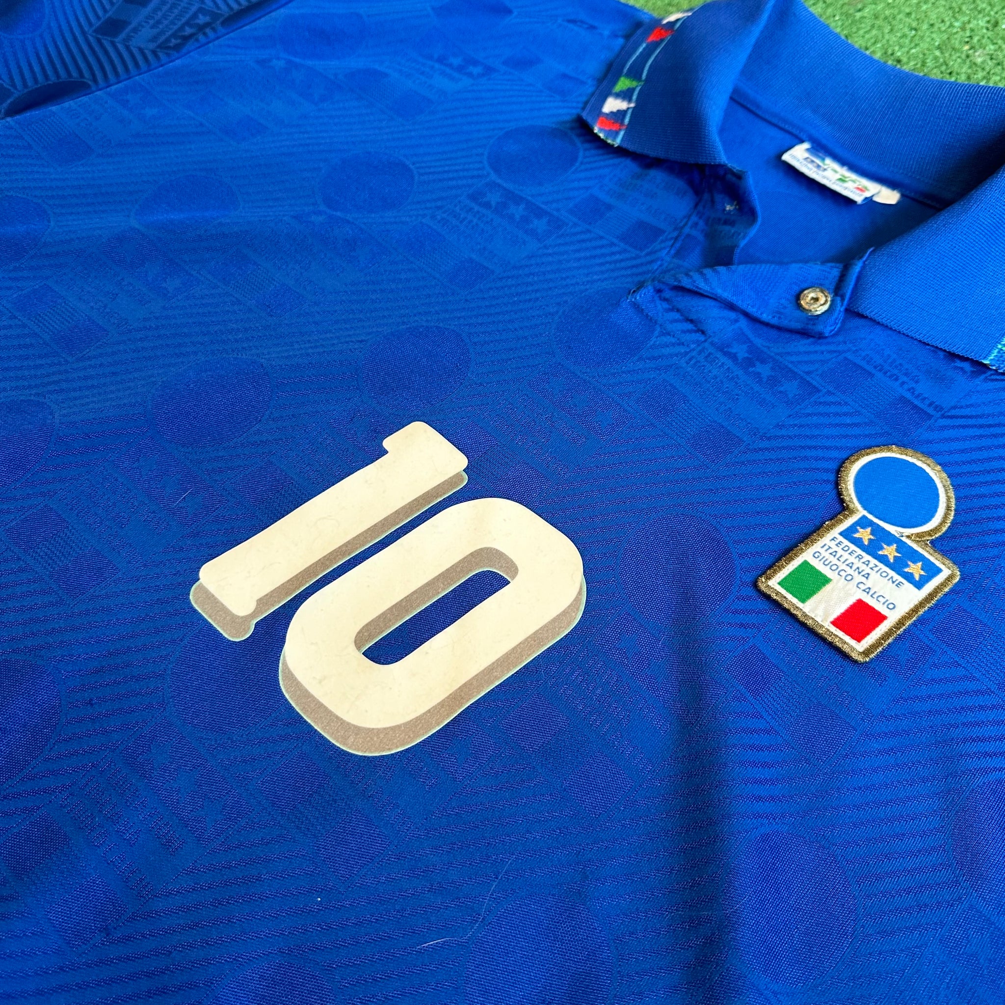 Vintage Diadora Italy #10 R. Baggio 1992 Home Football Kit (XL)