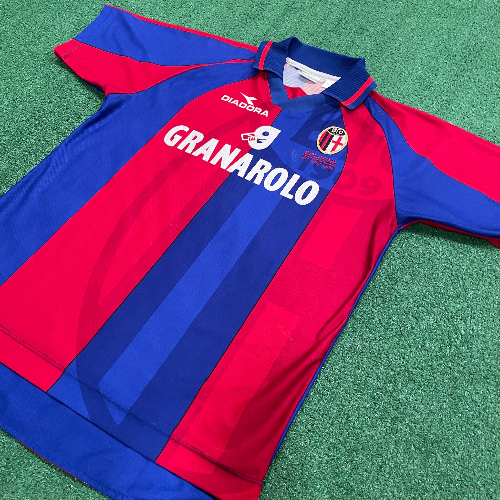 Vintage Diadora Bologna FC 1999/00 Home Football Kit (L)