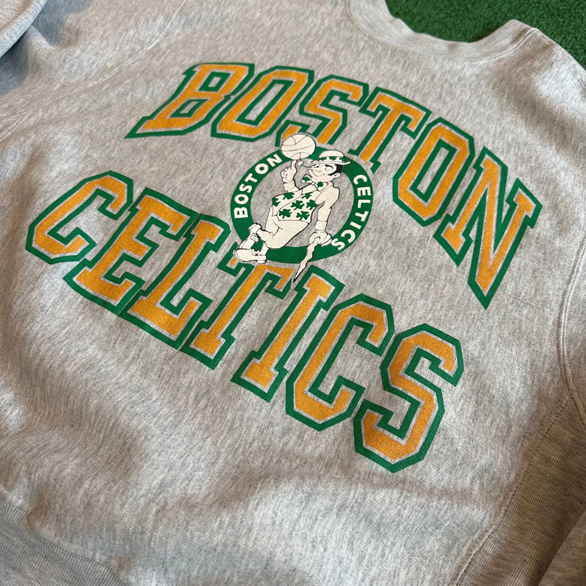 Vintage Logo 7 Boston Celtics Crewneck sweatshirt (L)(FREE HAT)