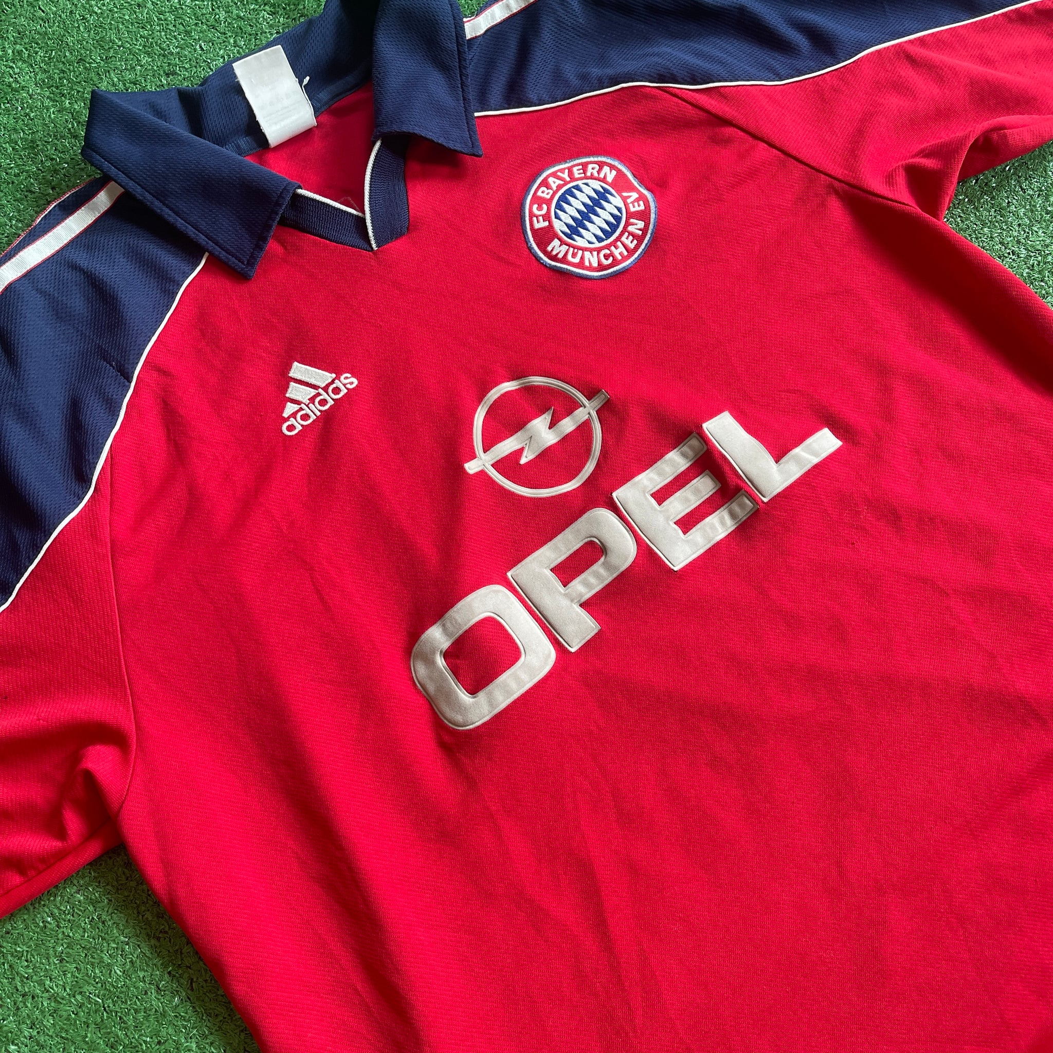 Vintage Adidas FC Bayern Munich 1999/01 Home Football Kit (XL)