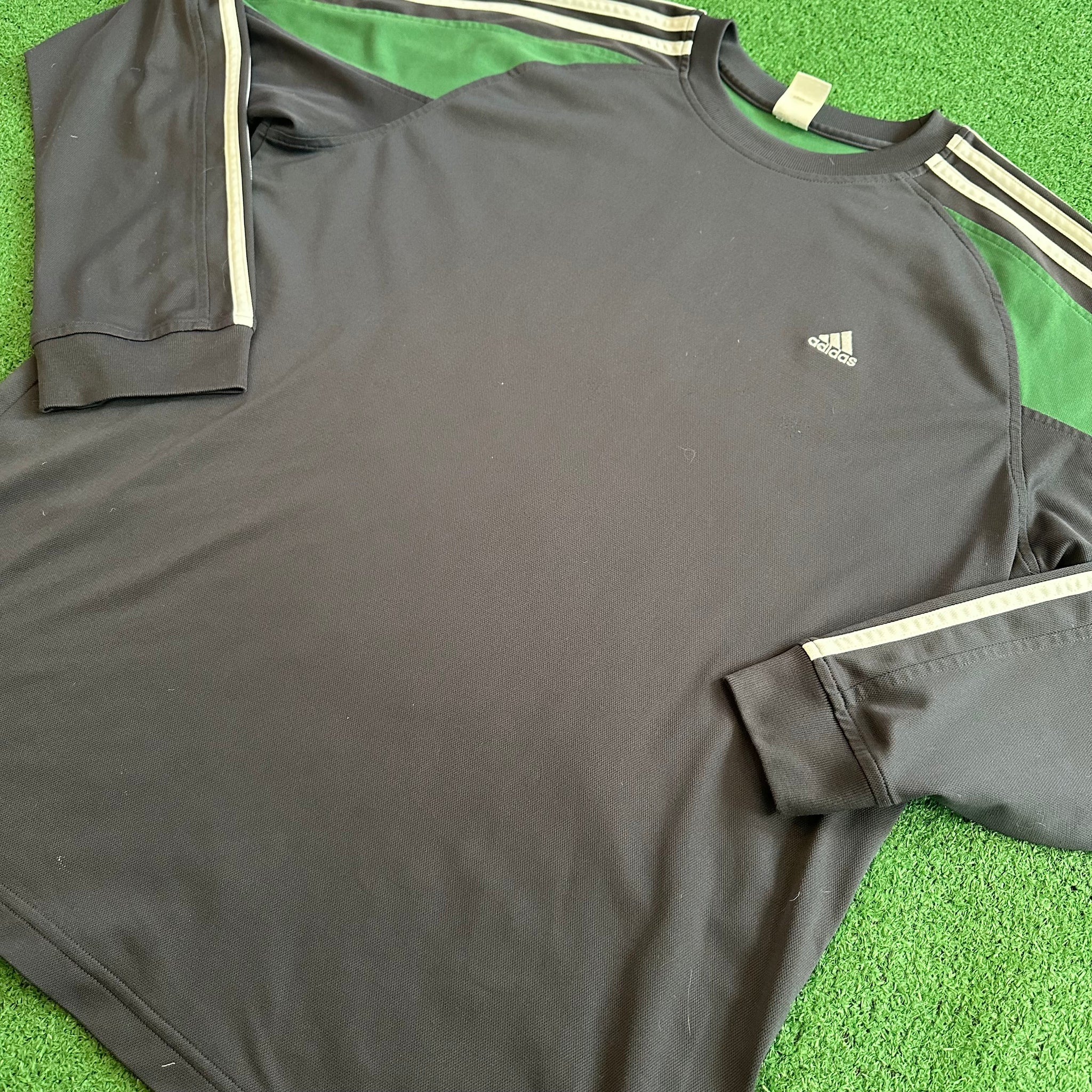 Vintage Adidas Y2K Athleisure Long Sleeve Jersey Shirt (XL)