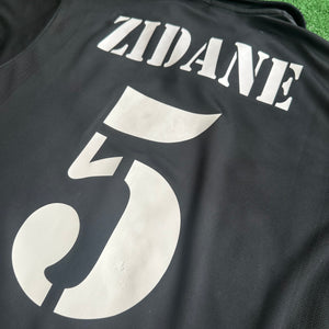 Vintage Adidas Real Madrid #5 Zidane 2002/03 Away Football Kit (M)
