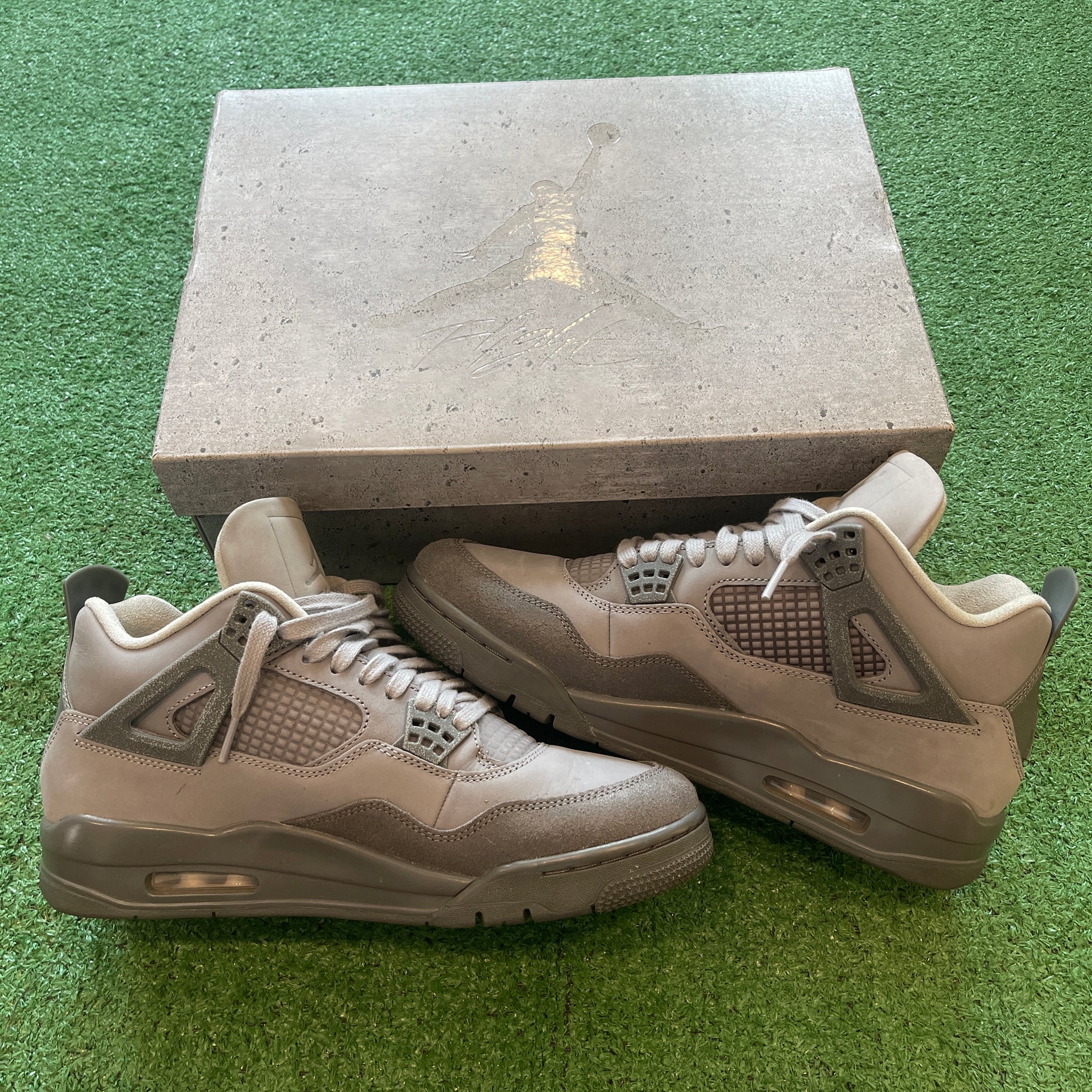 Jordan 4 Retro SE Paris Olympics Wet Cement FQ7928-001 (9.5)
