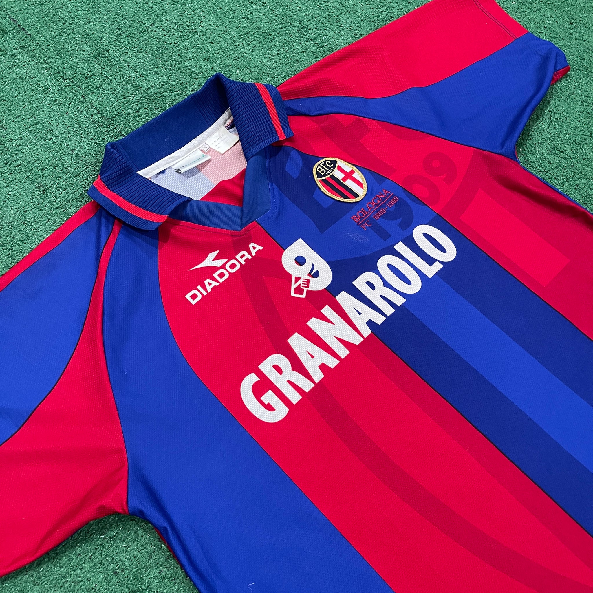 Vintage Diadora Bologna FC 1999/00 Home Football Kit (L)