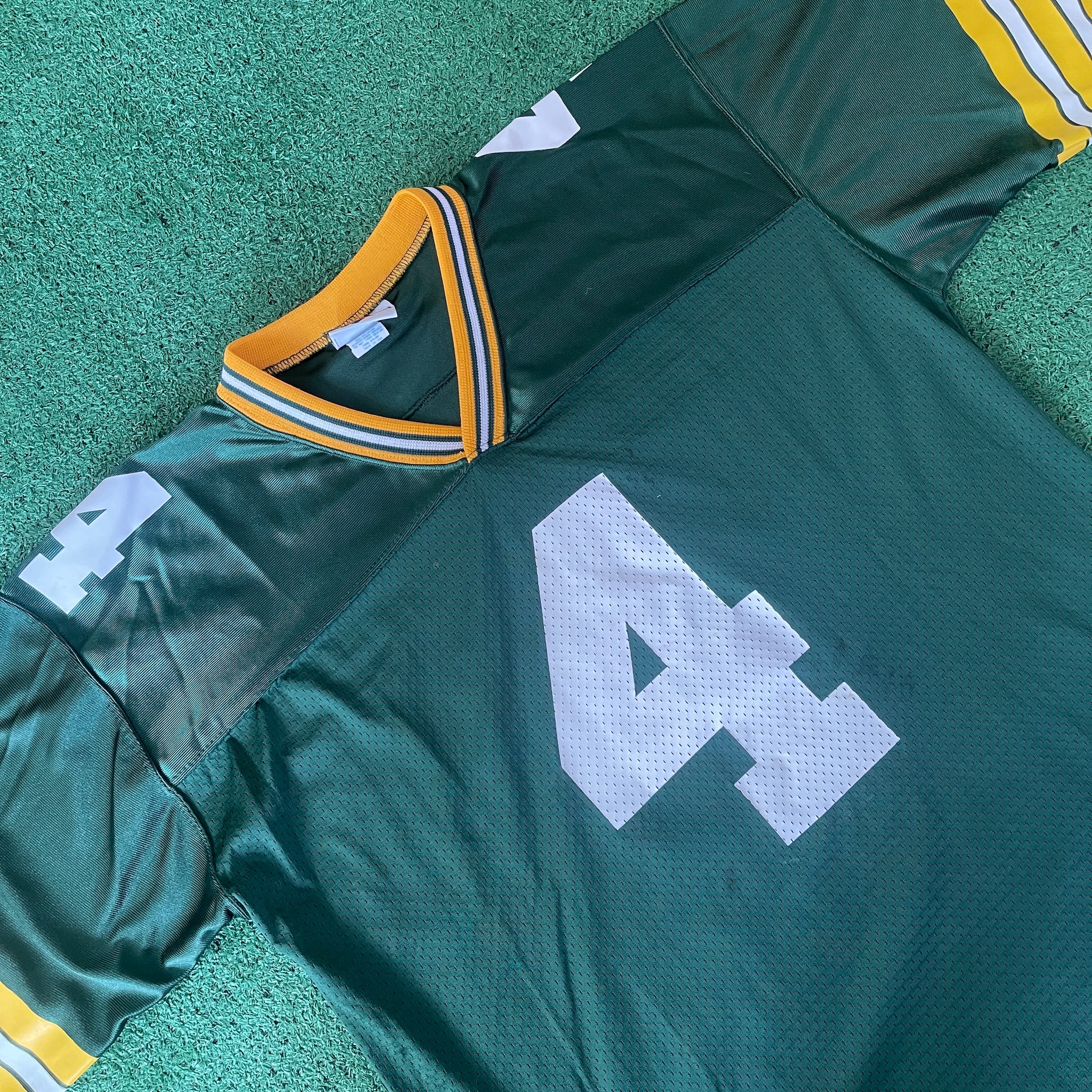 Vintage Reebok Green Bay Packers #4 Favre NFL Football Jersey (M)