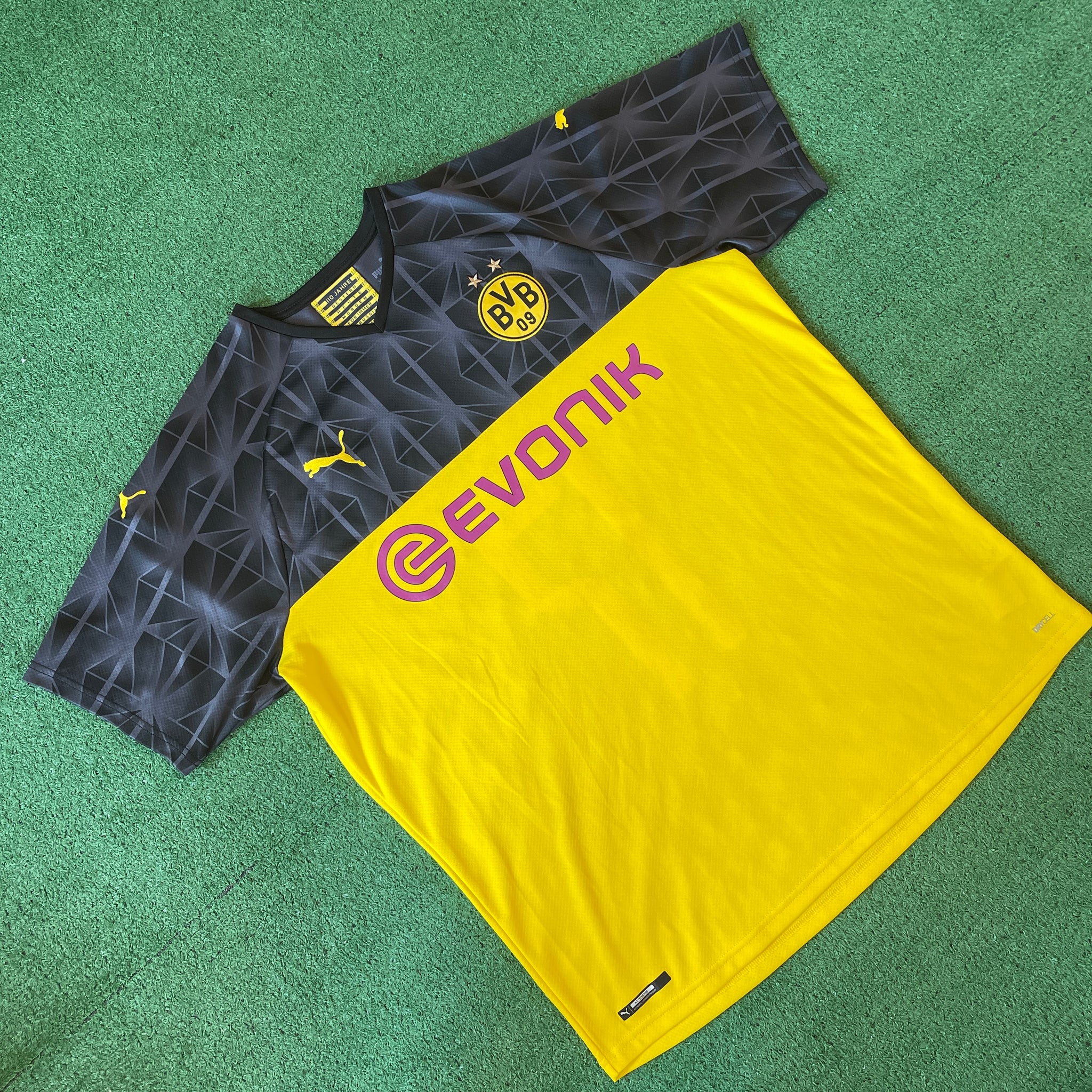 Puma Borussia Dortmund #17 Haaland 2019/20 Cup Football Kit (XXL)