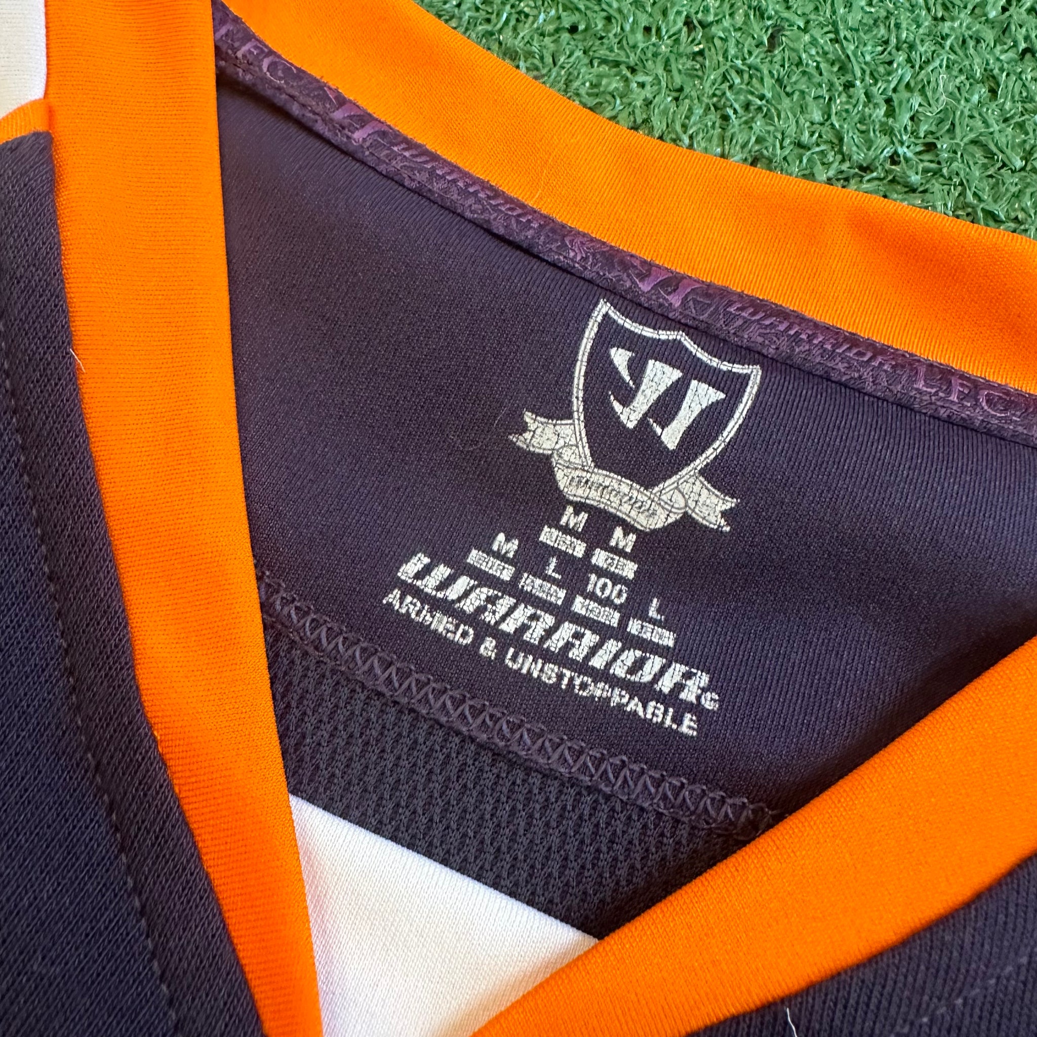 Warrior Liverpool FC #7 Suarez 2012/13 Third Football Kit (M)