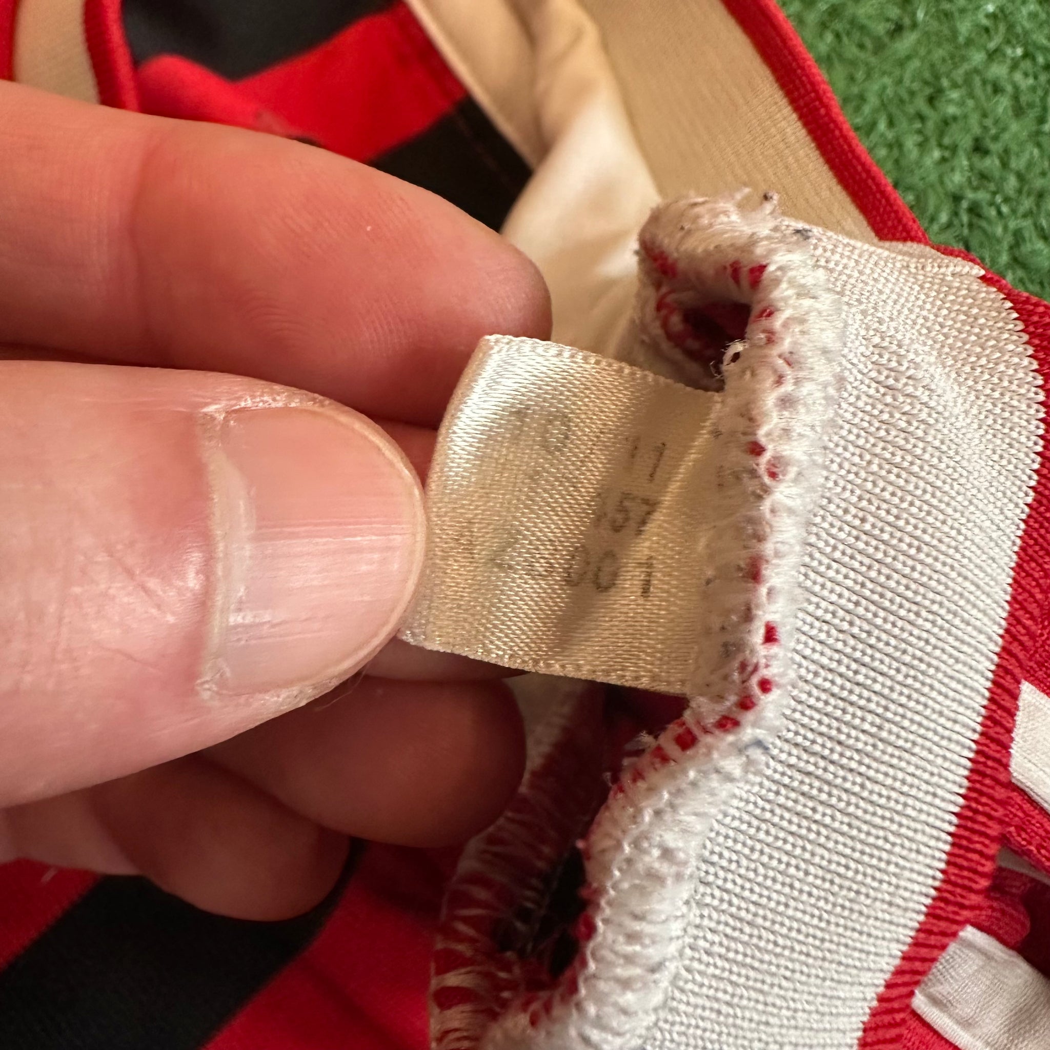 Adidas AC Milan #7 Pato 2011/2012 Home Football Kit (M)