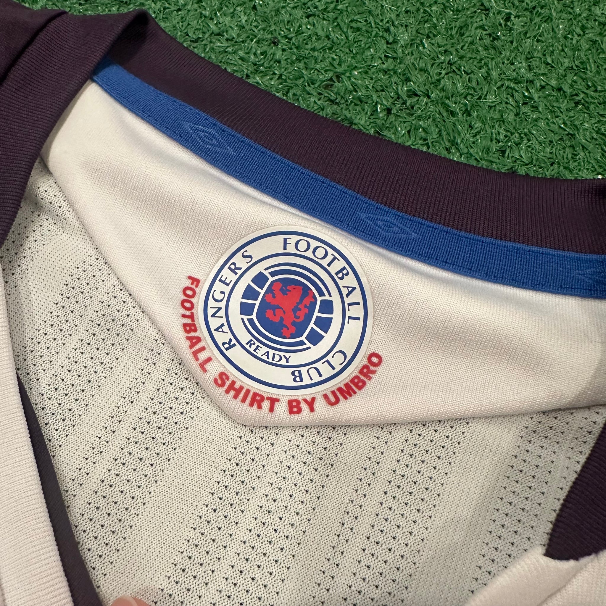 Vintage Umbro Rangers FC 2007/2008 Away Football Shirt (XXL)