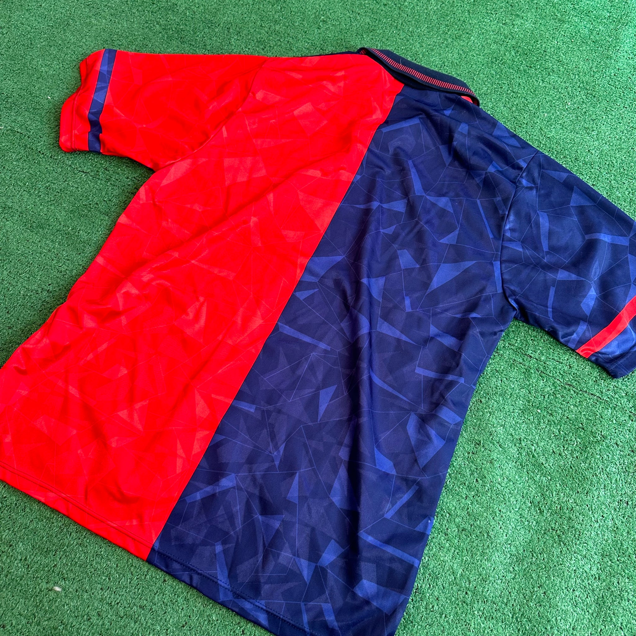 Vintage Umbro Cagliari Calcio 1991/92 Home Football Kit (XL)
