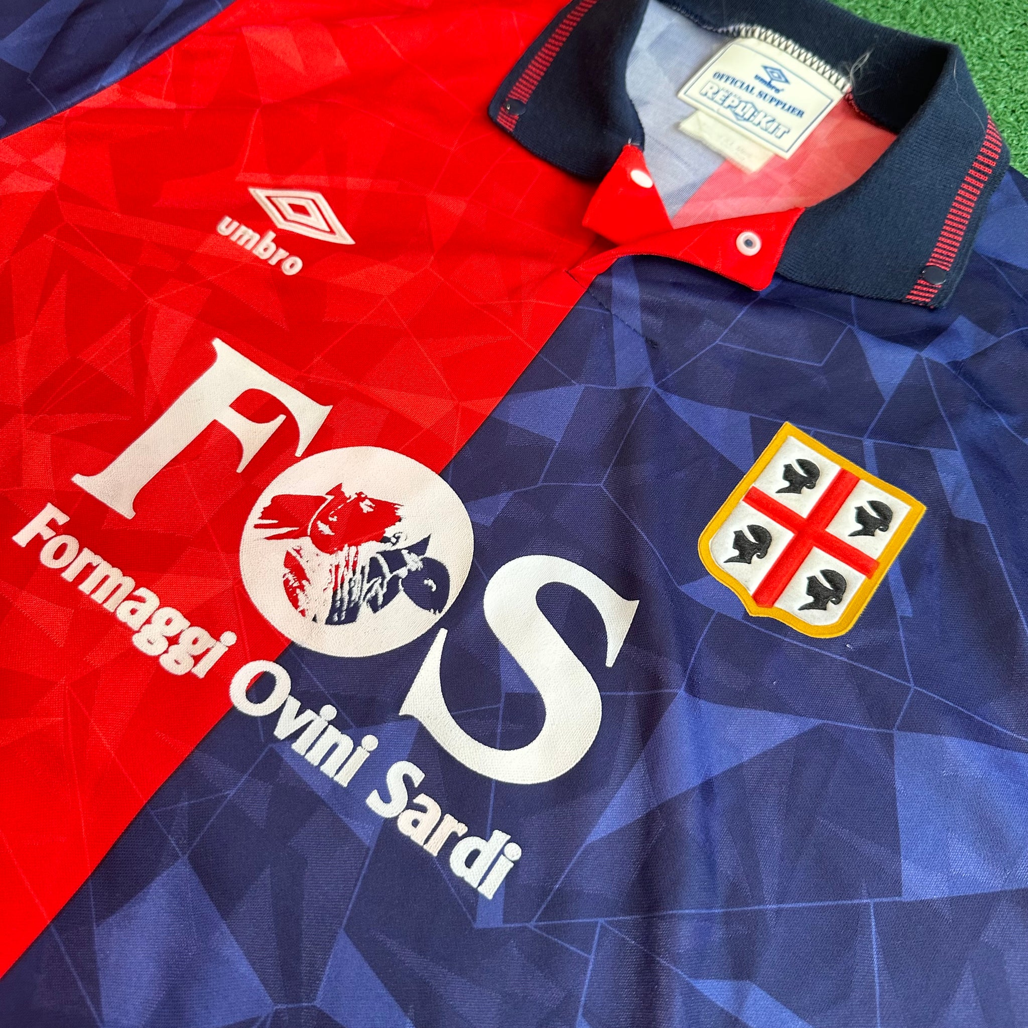 Vintage Umbro Cagliari Calcio 1991/92 Home Football Kit (XL)