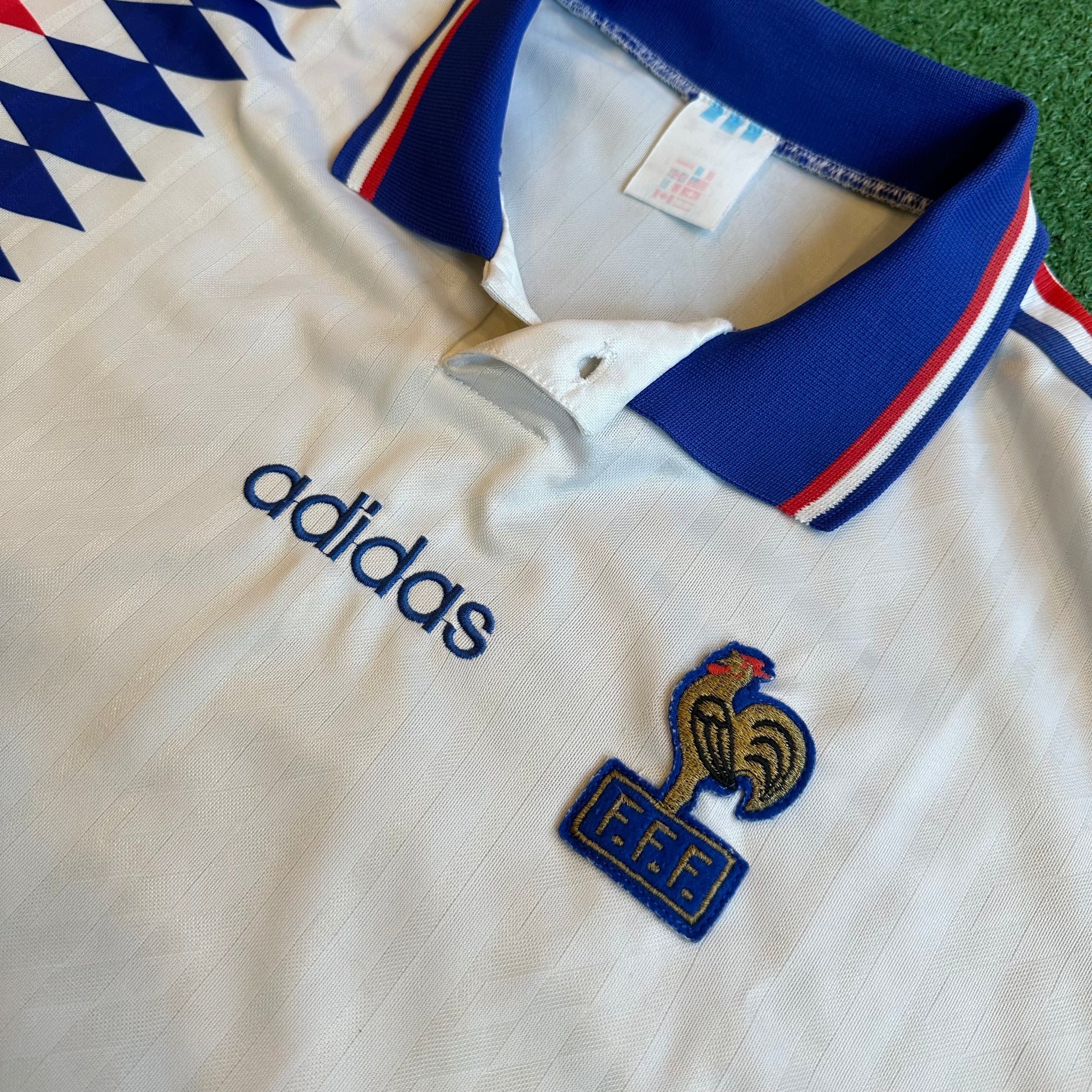 Vintage Adidas France 1994 Away Football Kit (L)