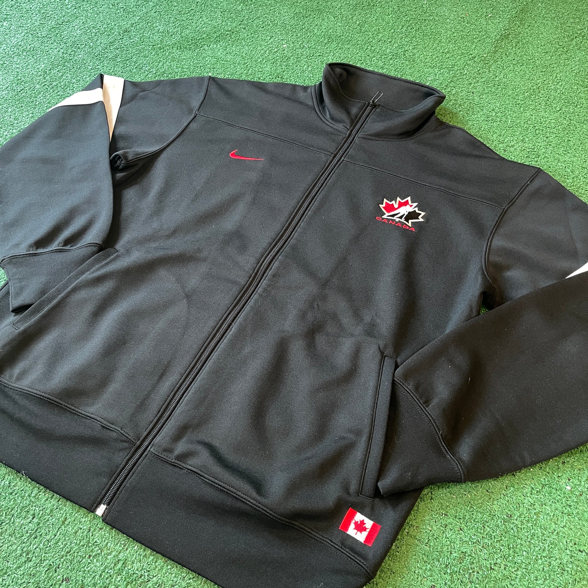 Nike Bauer Team Canada Hockey Full-Zip Track Jacket (L)