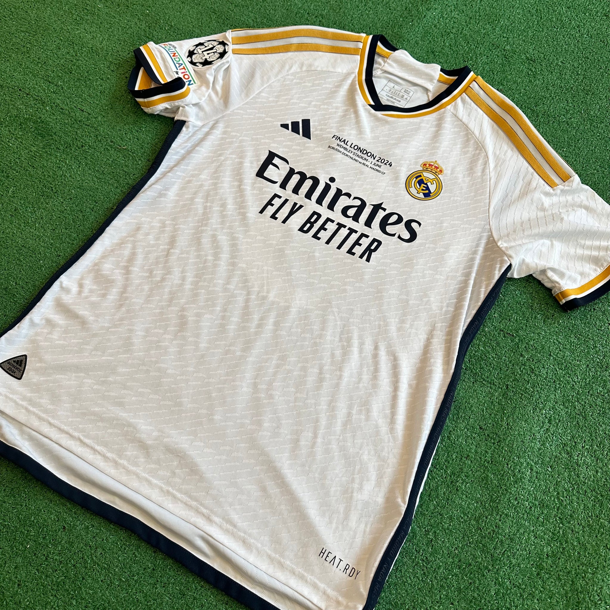 Adidas Real Madrid #5 Bellingham 2023/24 Home Authentic Football Kit (L)