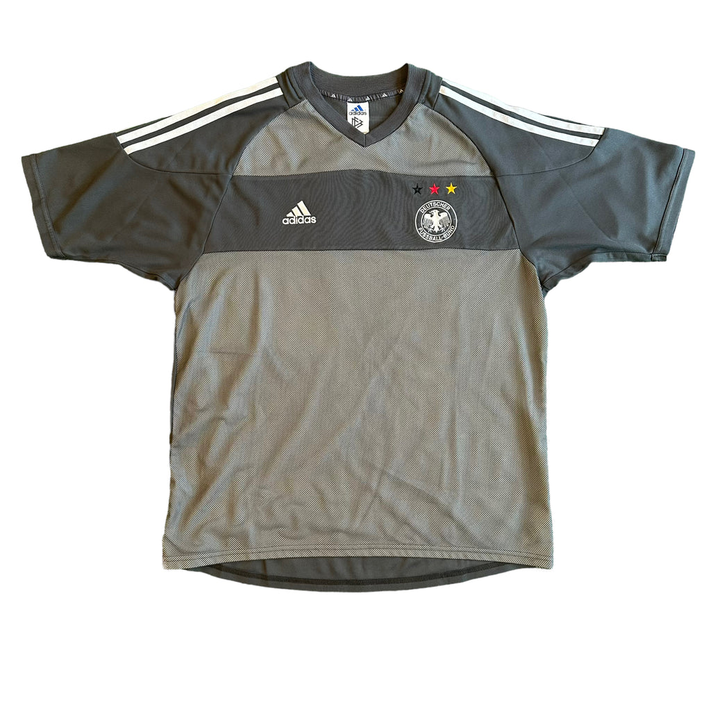 Vintage Adidas Germany 2002 Away Football Kit (M)