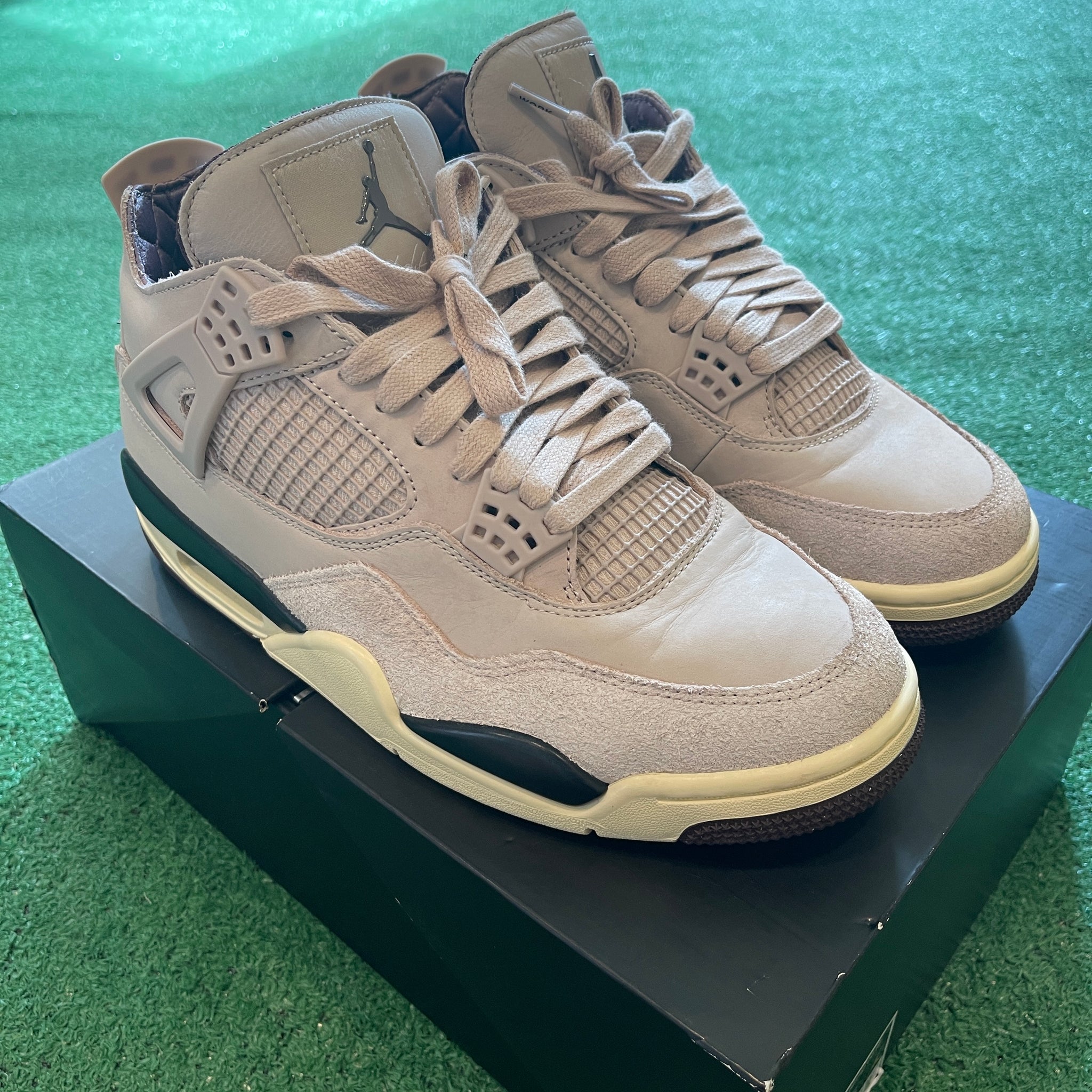 Jordan 4 Retro OG SP A Ma Maniére While You Were Sleeping FZ4810-200 (10.5W)