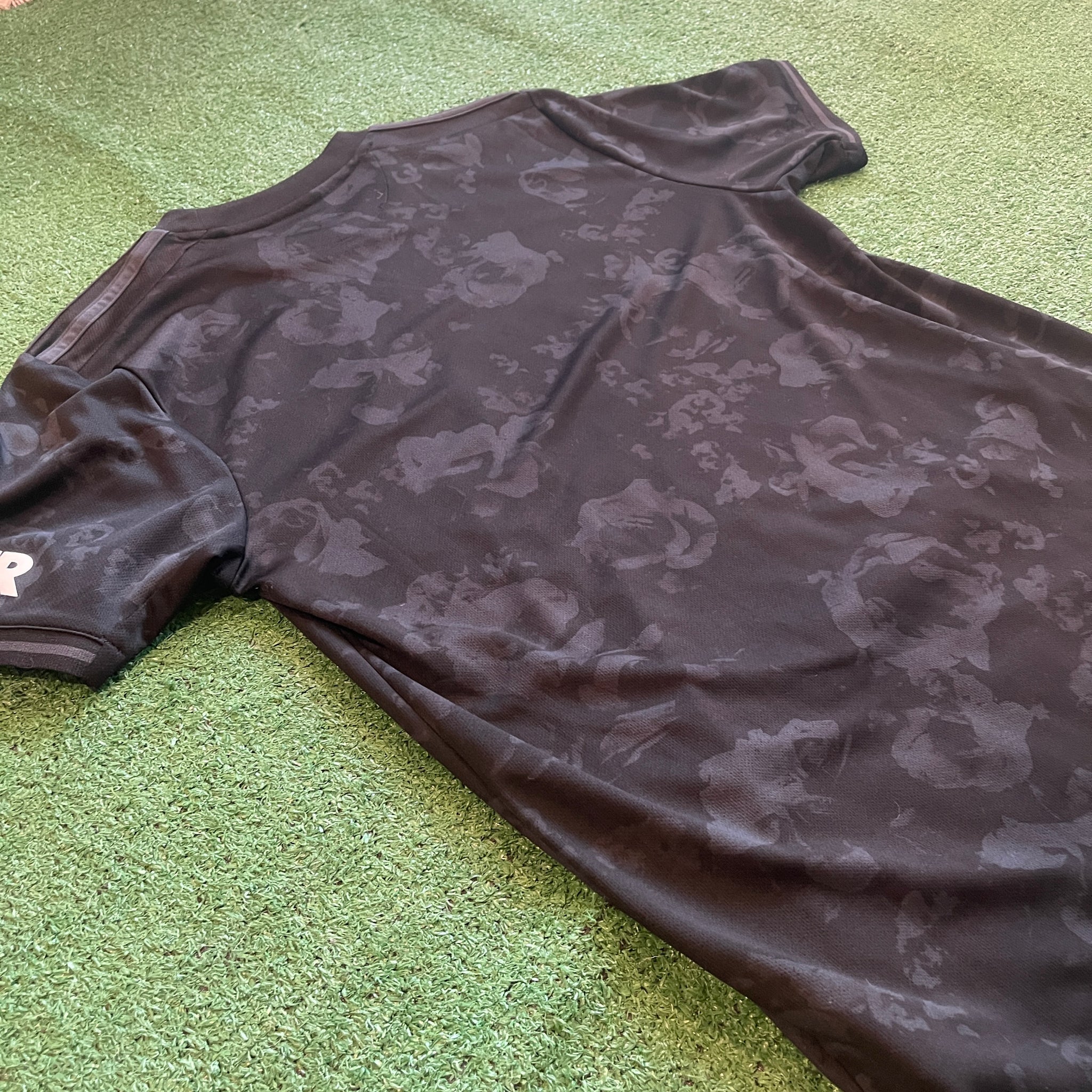 Adidas Manchester United 2019/20 Third Football Kit (M)