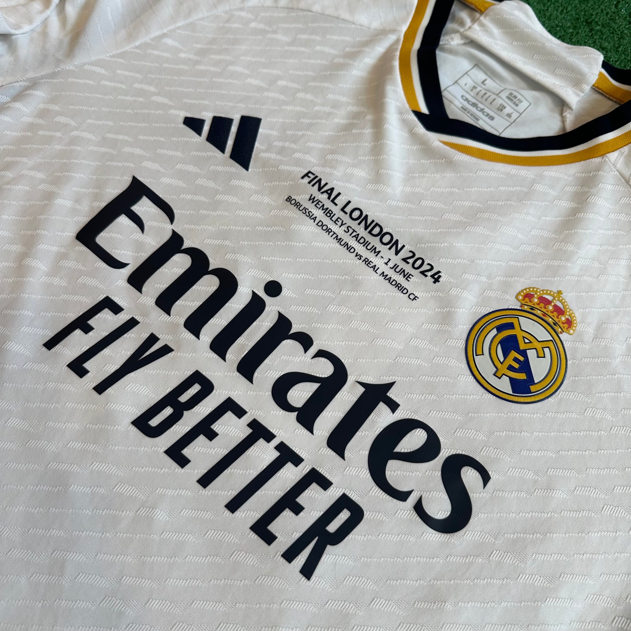 Adidas Real Madrid #5 Bellingham 2023/24 Home Authentic Football Kit (L)