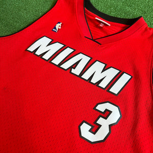 Mitchell and Ness Miami Heat #3 Wade 2005/06 NBA Swingman Jersey (XL)