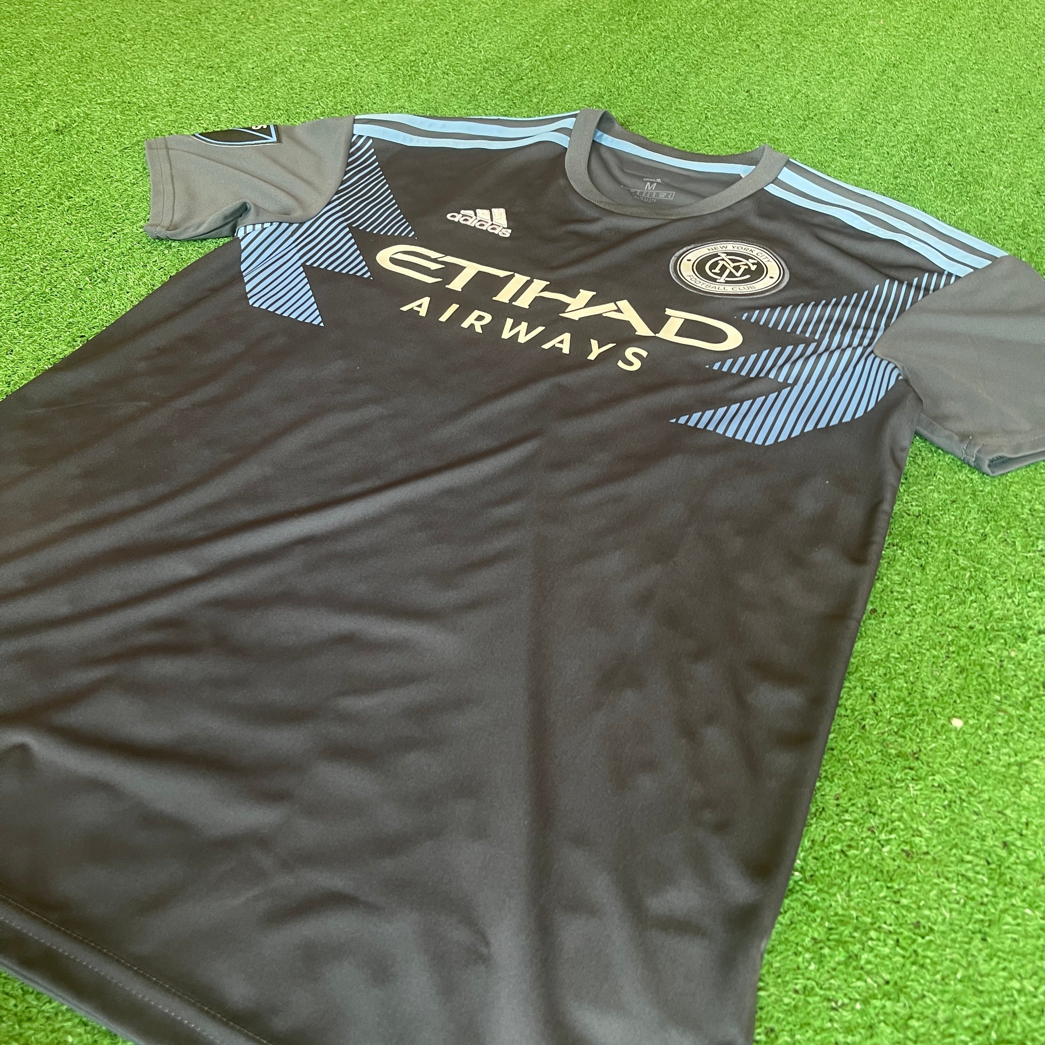 Adidas New York City FC #7 David Villa 2019 Away Football Kit (M)