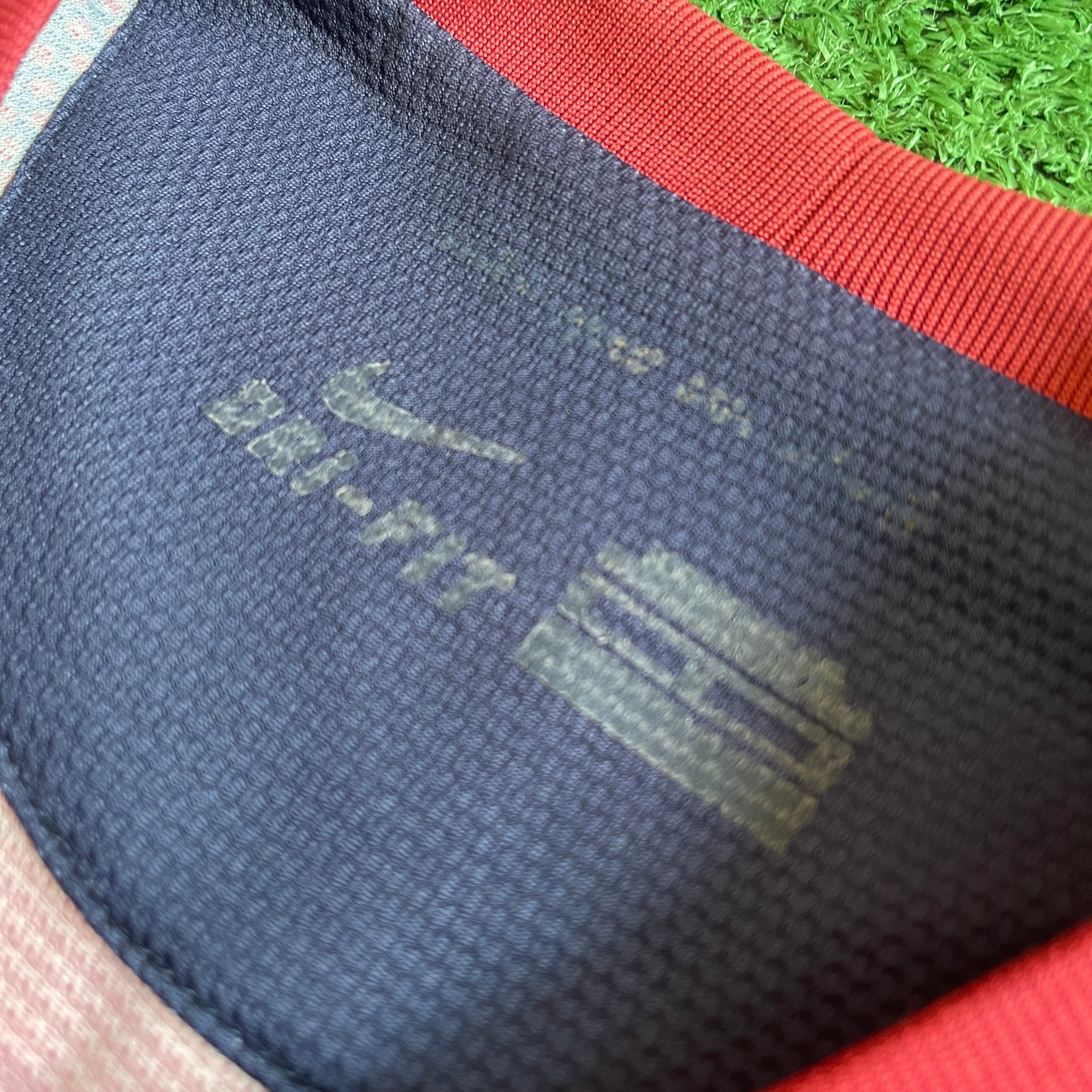Nike FC Barcelona #10 Messi 2012/13 Home Football Kit (M)