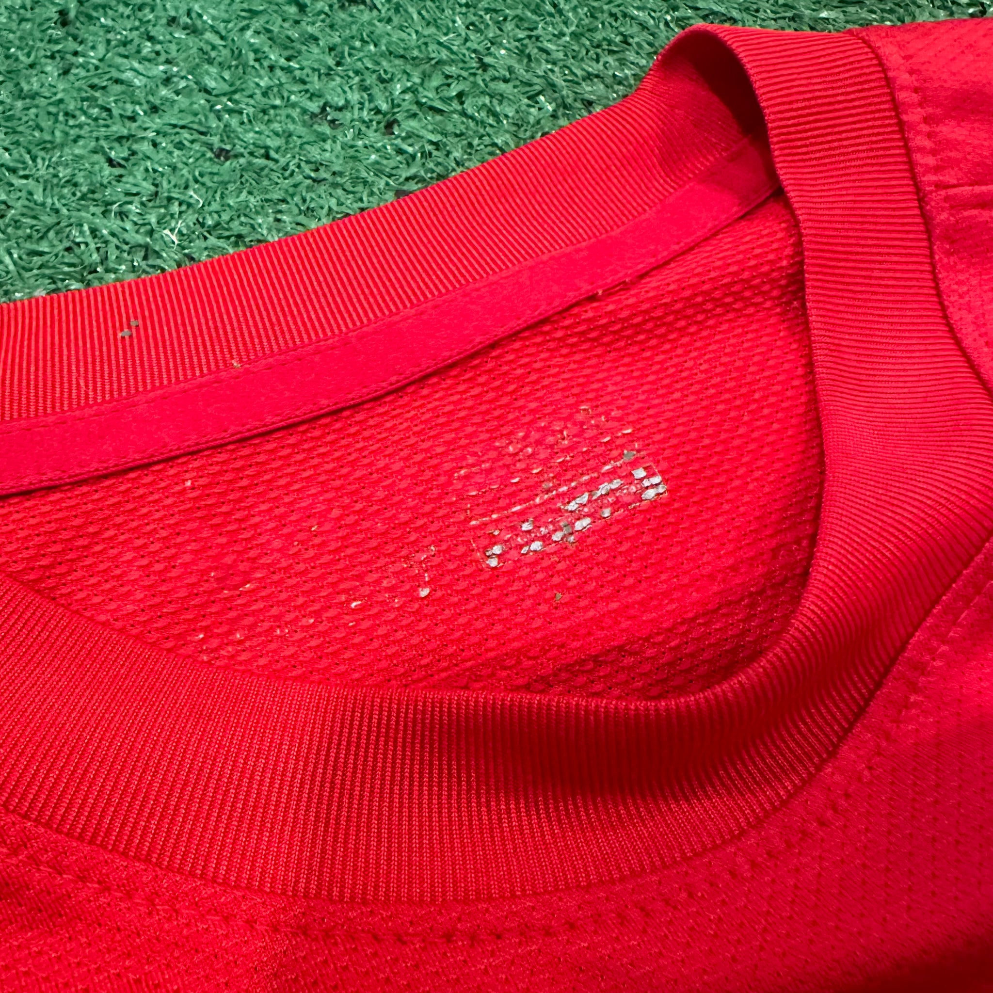 Nike Arsenal FC #19 Wilshere 2011/2012 Home Football Shirt (M)