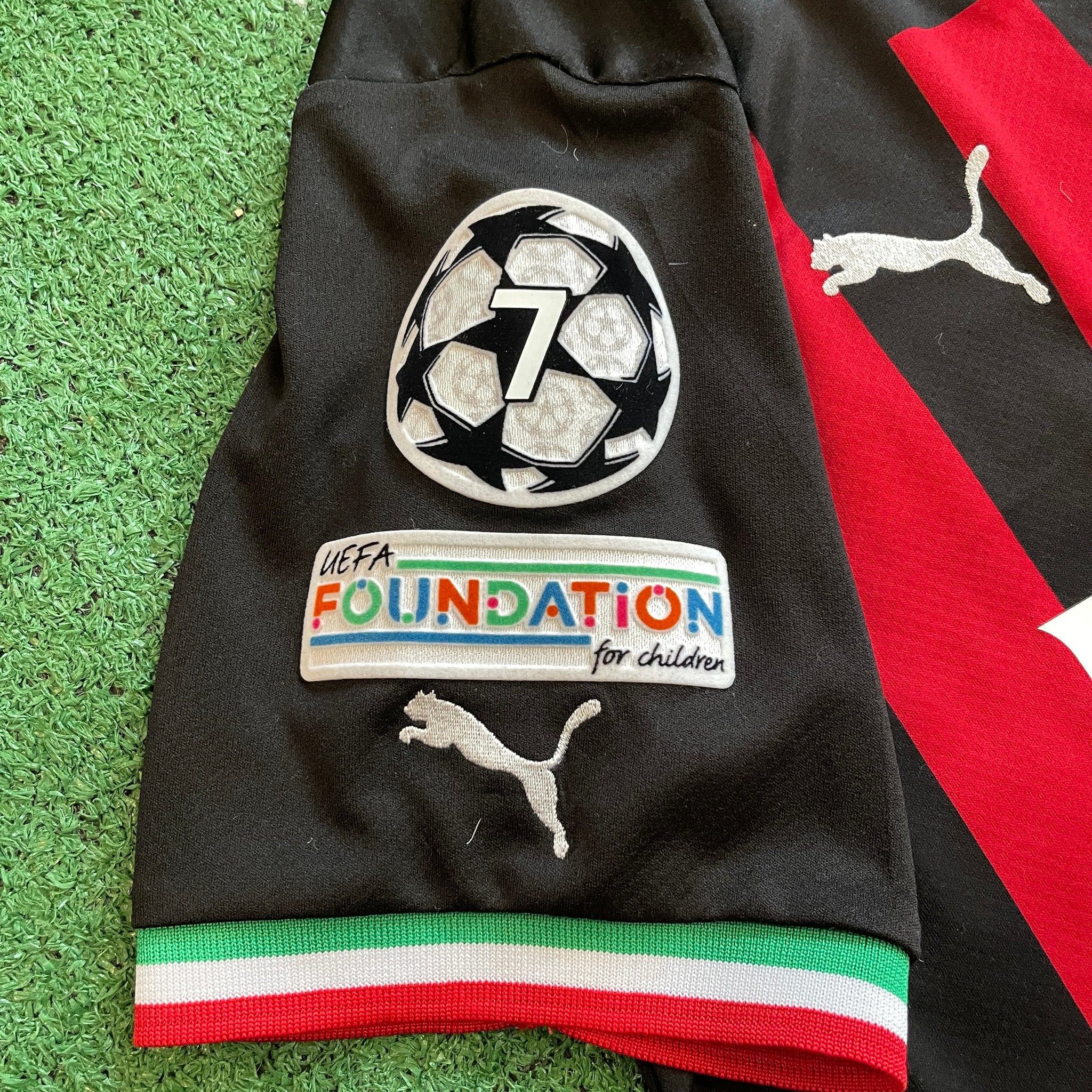 Puma AC Milan #8 Tonali 2022/2023 Home Football Kit (M)