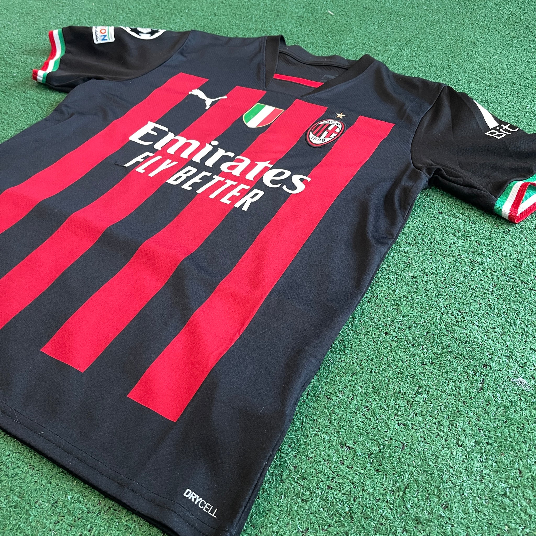 Puma AC Milan #8 Tonali 2022/2023 Home Football Kit (M)