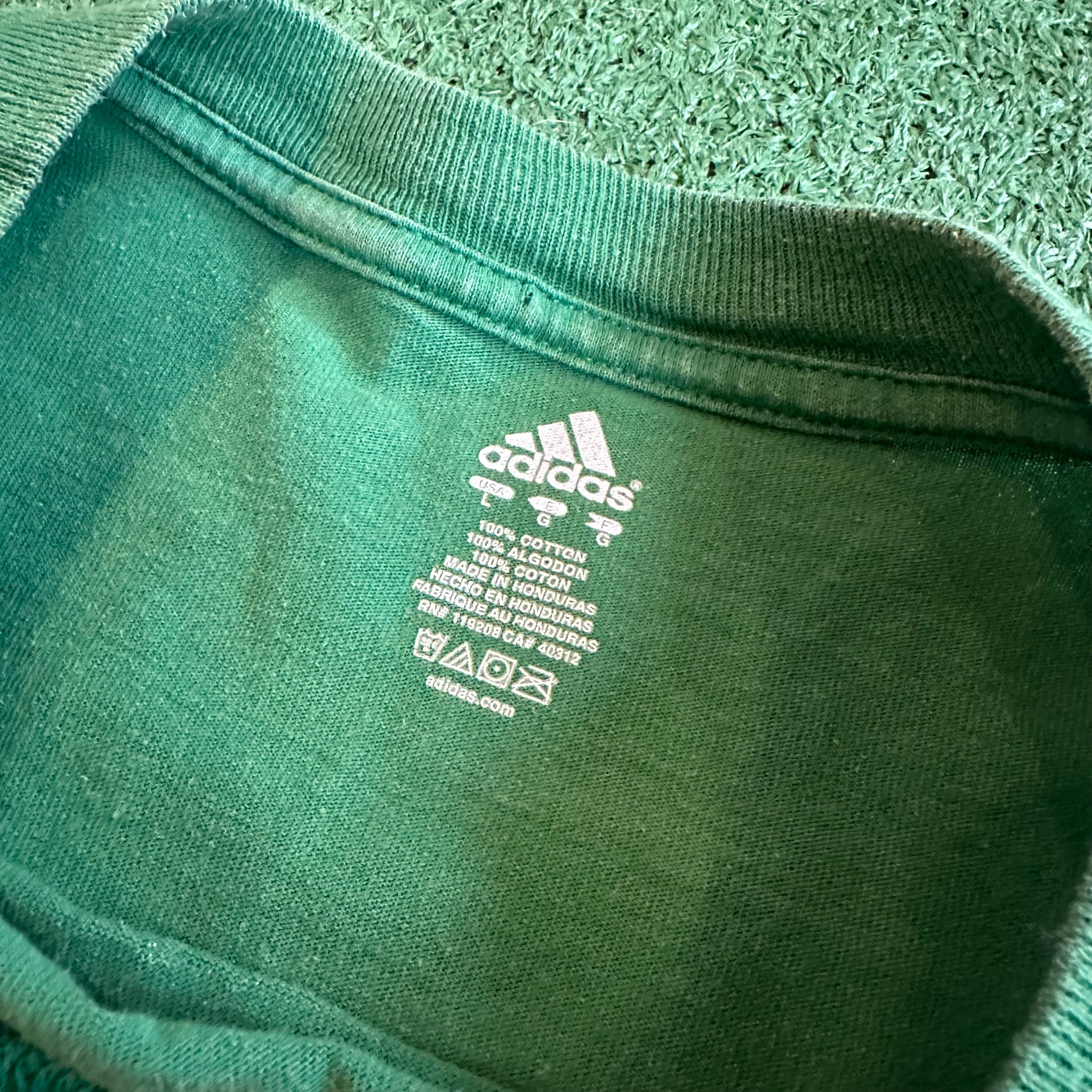 Vintage Adidas Celtics 2008 Division Champions T-Shirt (L)