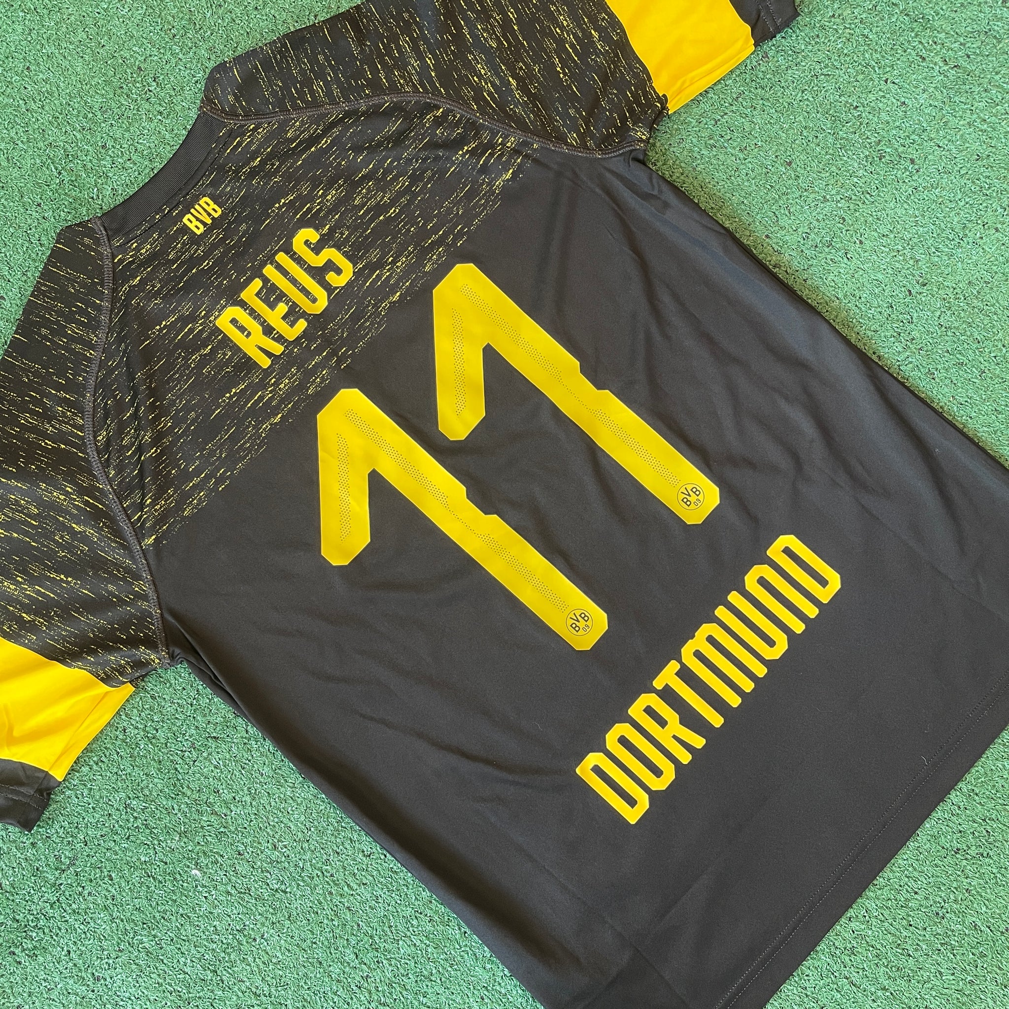 Puma Borussia Dortmund #11 Reus 2018/19 Away Football Kit (M)