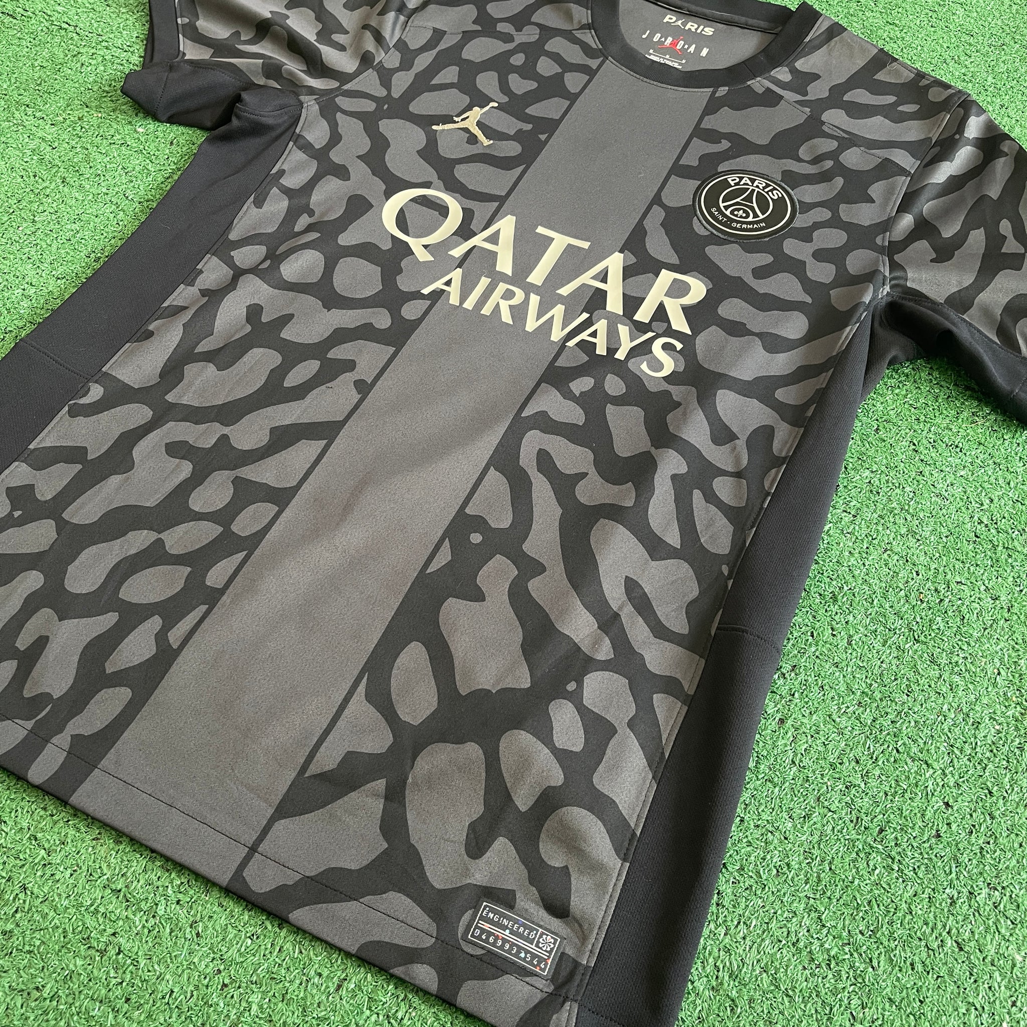 Air Jordan PSG 2023/24 Third Football Kit (M)