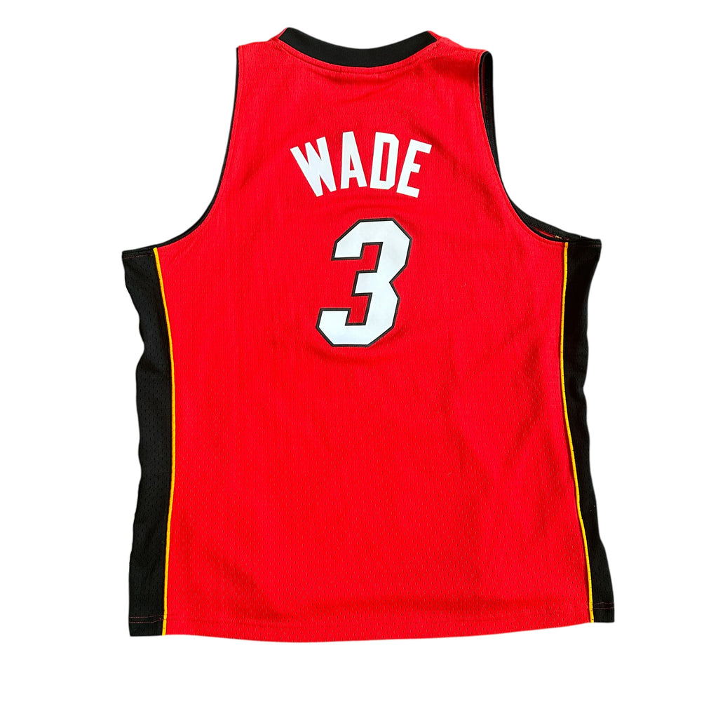 Mitchell and Ness Miami Heat #3 Wade 2005/06 NBA Swingman Jersey (XL)
