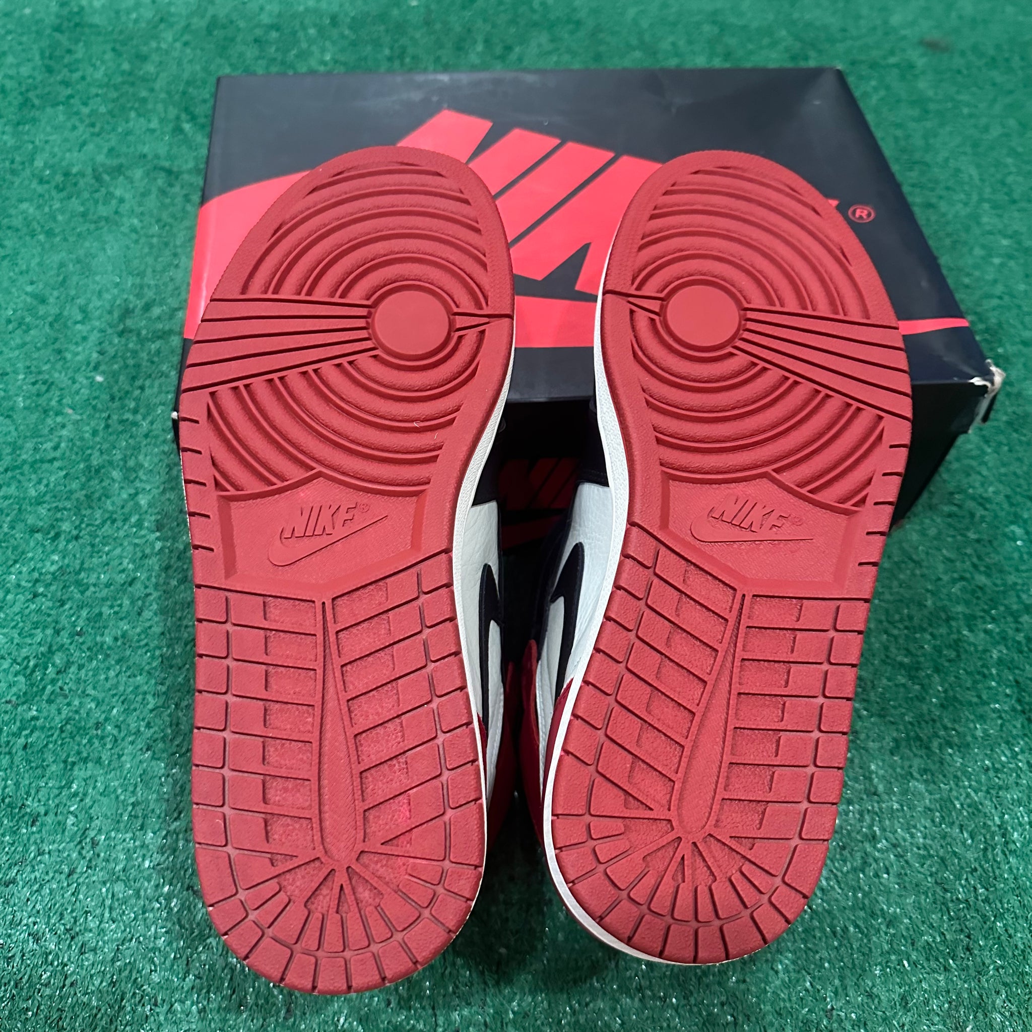 Jordan 1 Retro High Bred Toe 555088-610 (11)