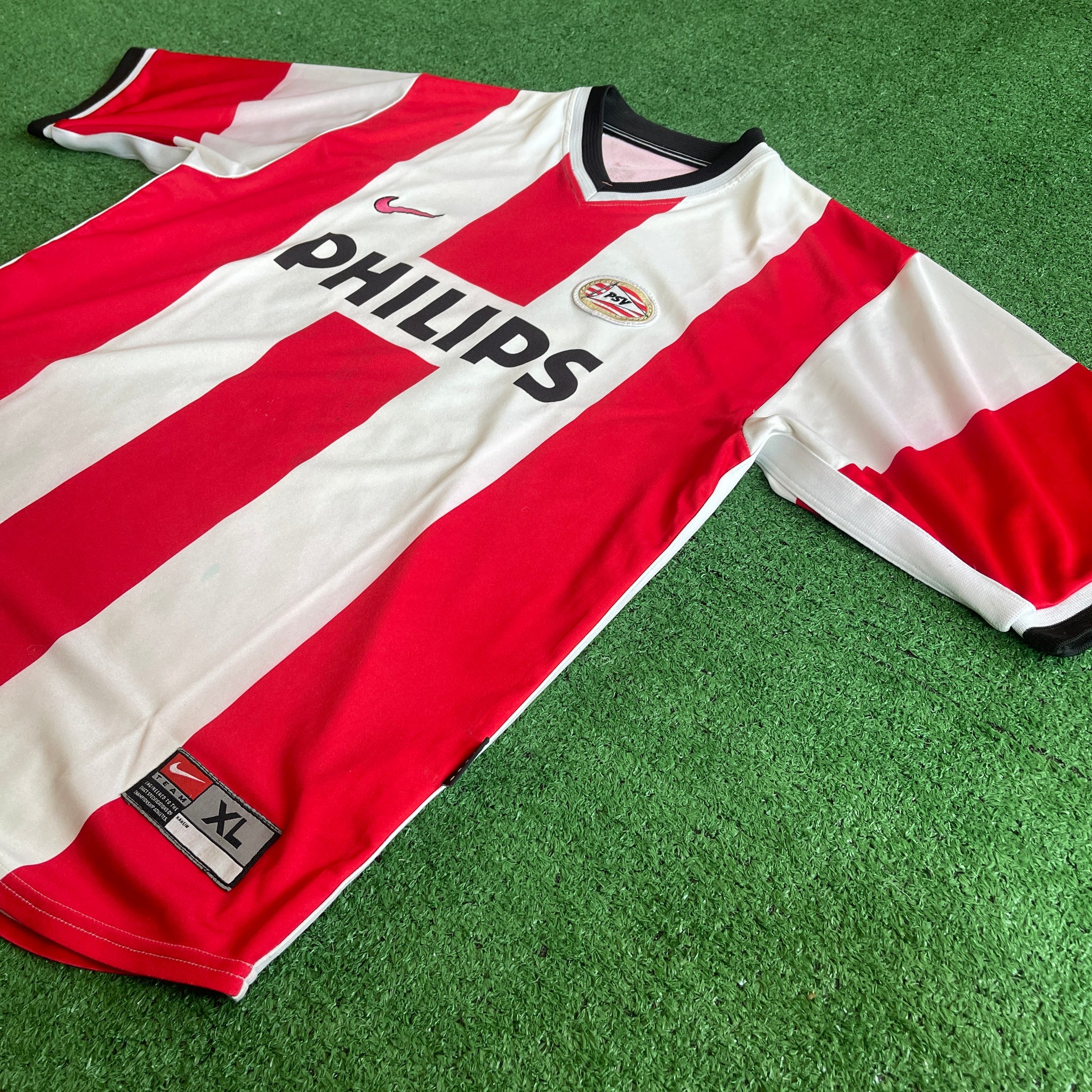 Vintage Nike PSV 1999/00 Home Football Kit (XL)