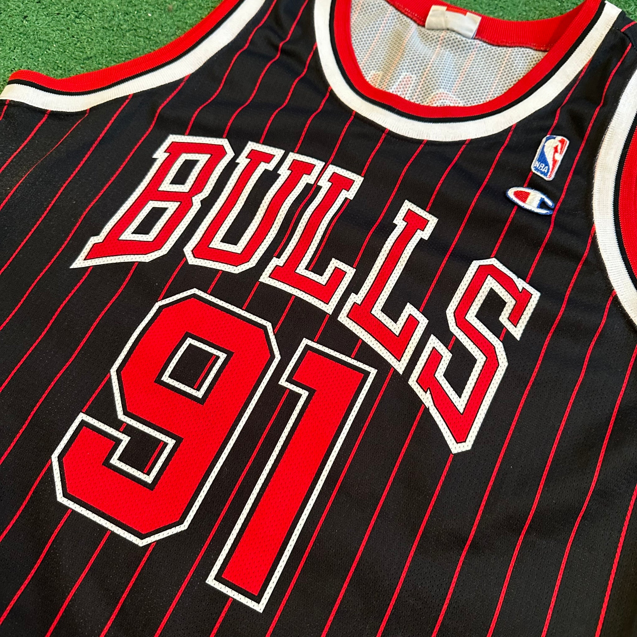 Vintage Champion Chicago Bulls #91 Rodman NBA Basketball Jersey (M)