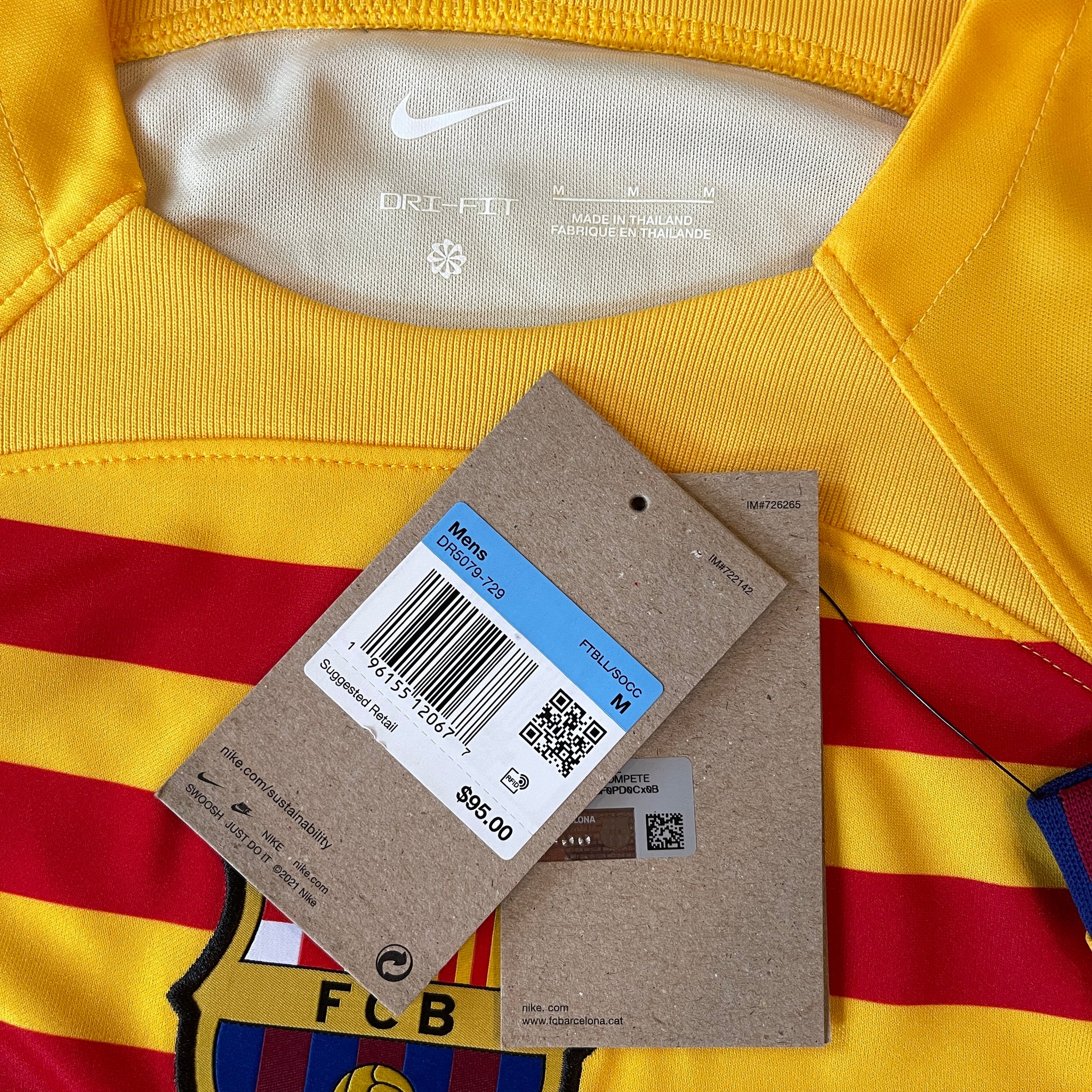 Nike FC Barcelona #27 Lamine Yamal 2023/34 Fourth Football Kit (M)