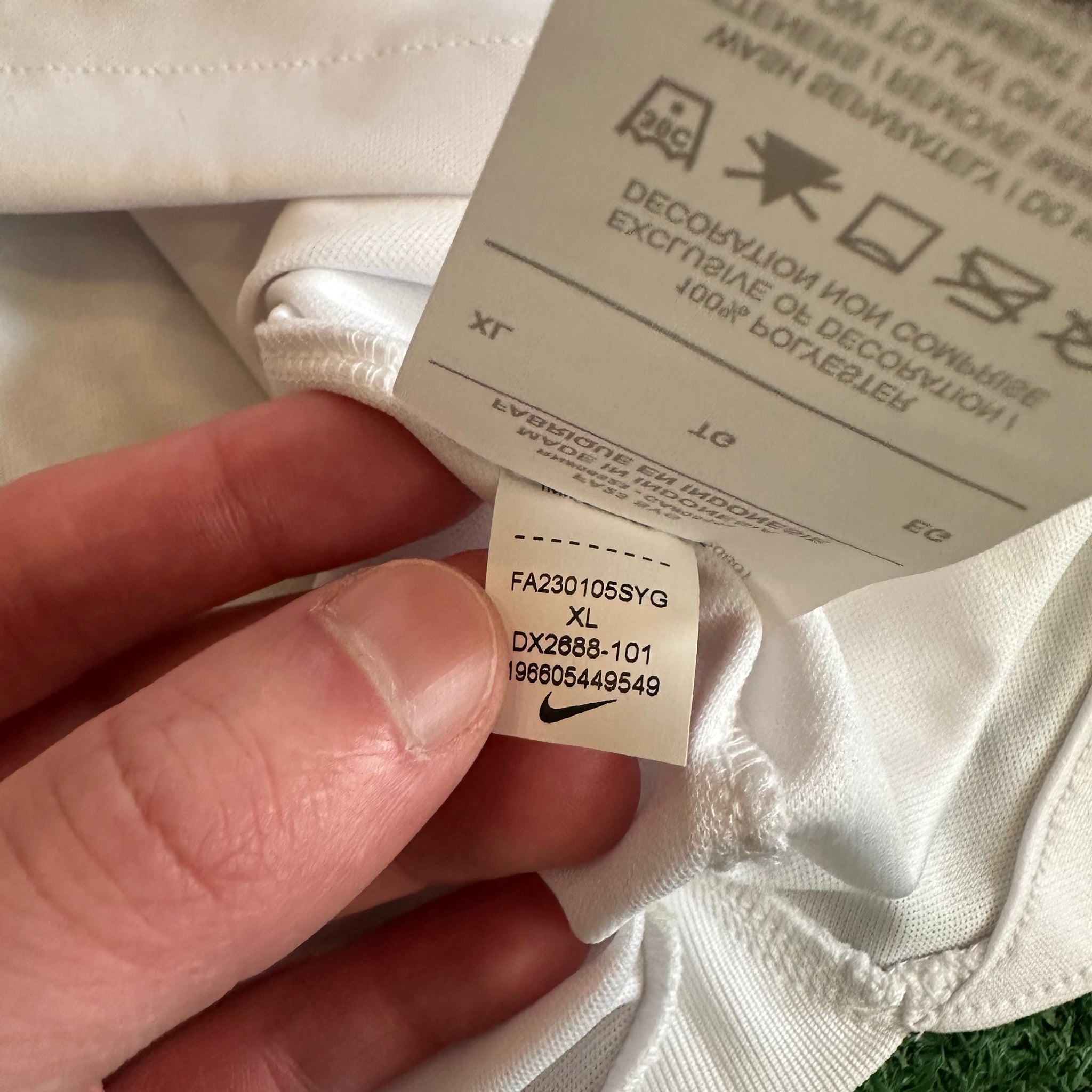 Nike Inter Milan 2023/2024 Away Football Kit (XL)