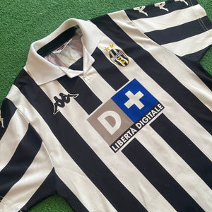 Vintage Kappa Juventus 1998/00 Home Football Kit (S)
