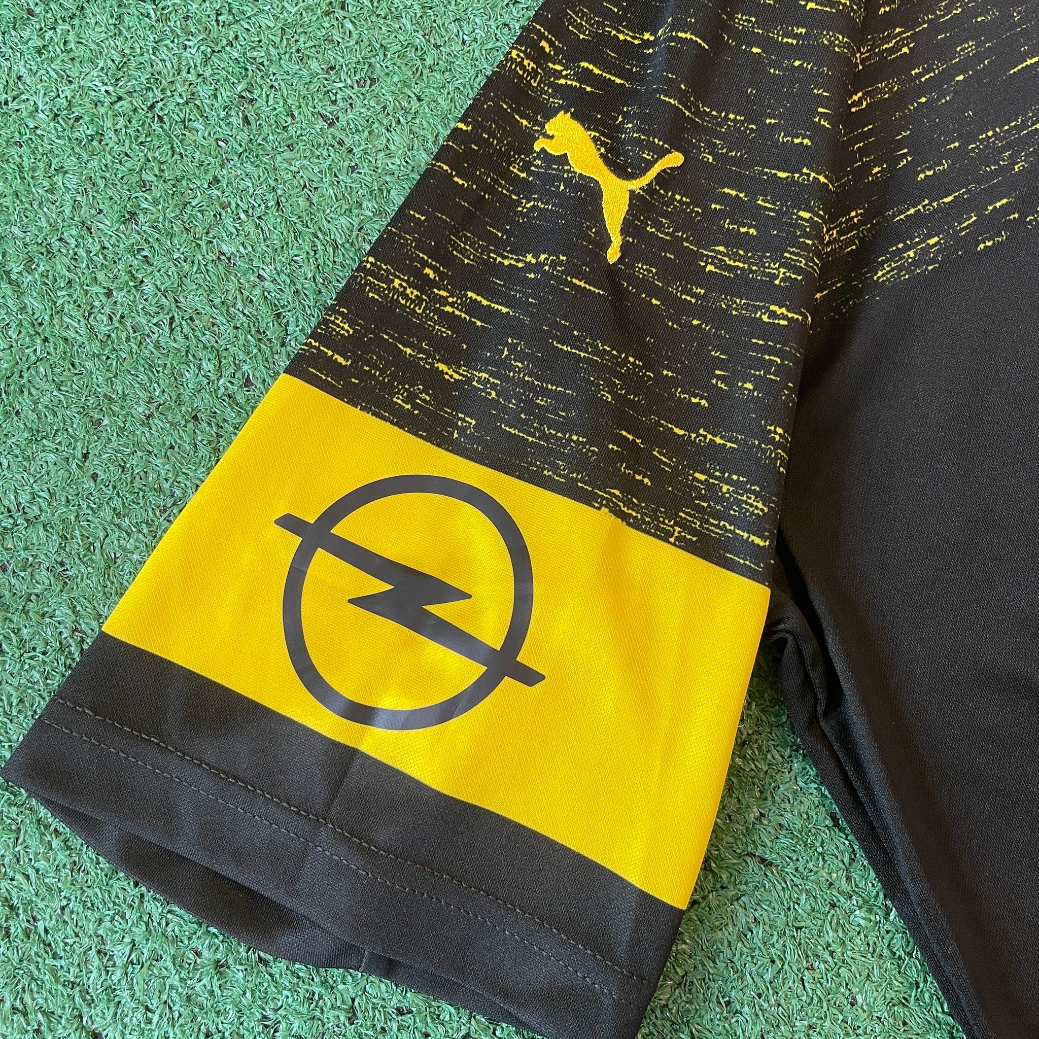 Puma Borussia Dortmund #11 Reus 2018/19 Away Football Kit (M)