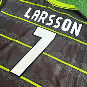Vintage Umbro Celtic FC #7 Larsson 1998/99 Away Football Kit (L)