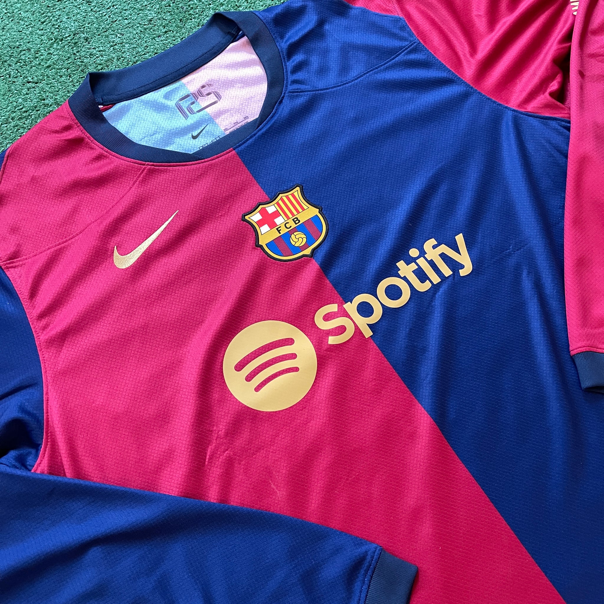 Nike FC Barcelona #19 Lamine Yamal 2024/2025 Home Football Kit (XXL)