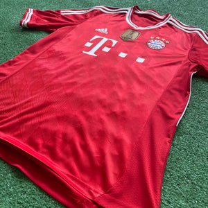 Adidas FC Bayern Munich 2013/14 Home Football Kit (M)
