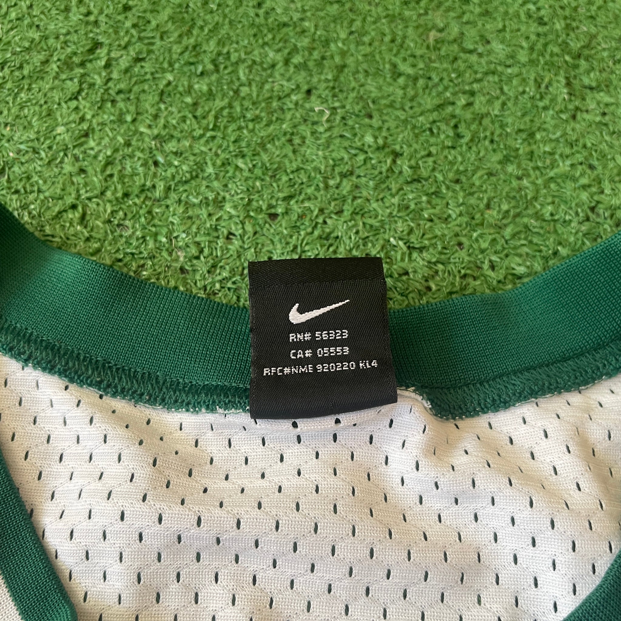 Vintage Nike Team Boston Celtics #34 Pierce NBA Basketball Jersey (XL)