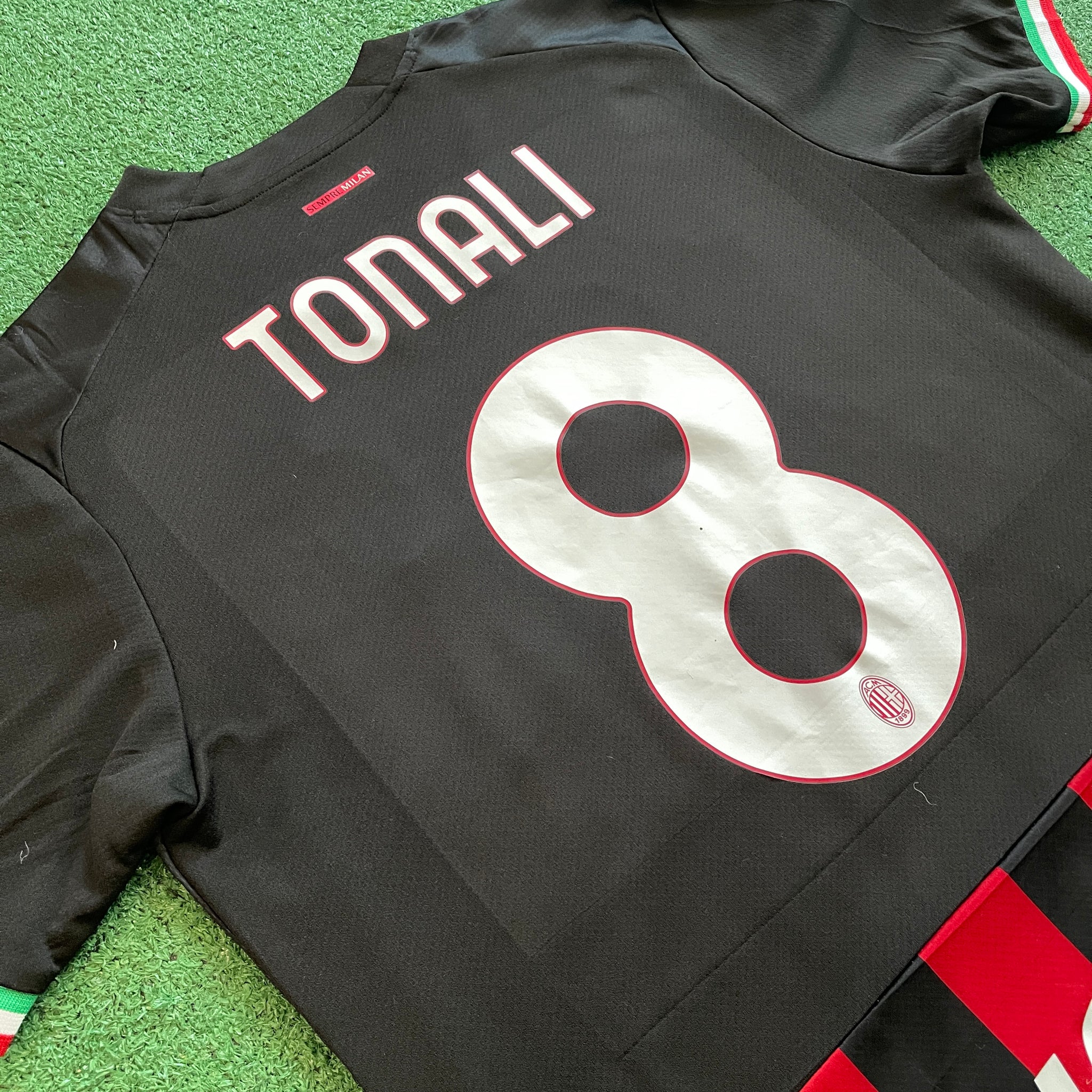 Puma AC Milan #8 Tonali 2022/2023 Home Football Kit (M)