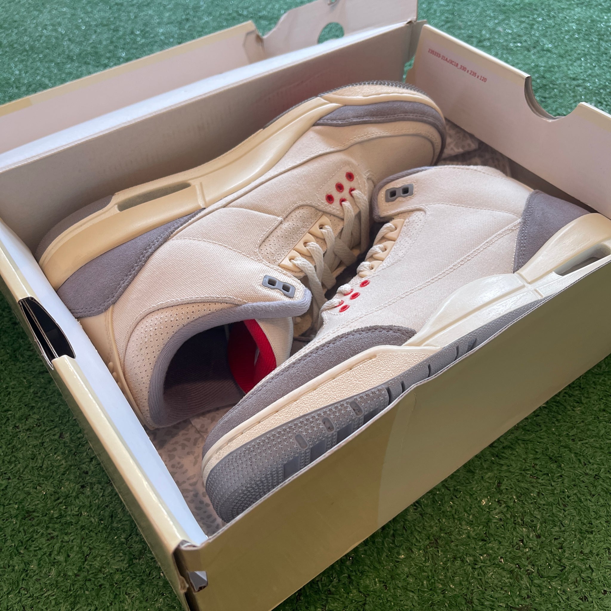 Jordan 3 Retro Muslin DH7139-100 (9.5)